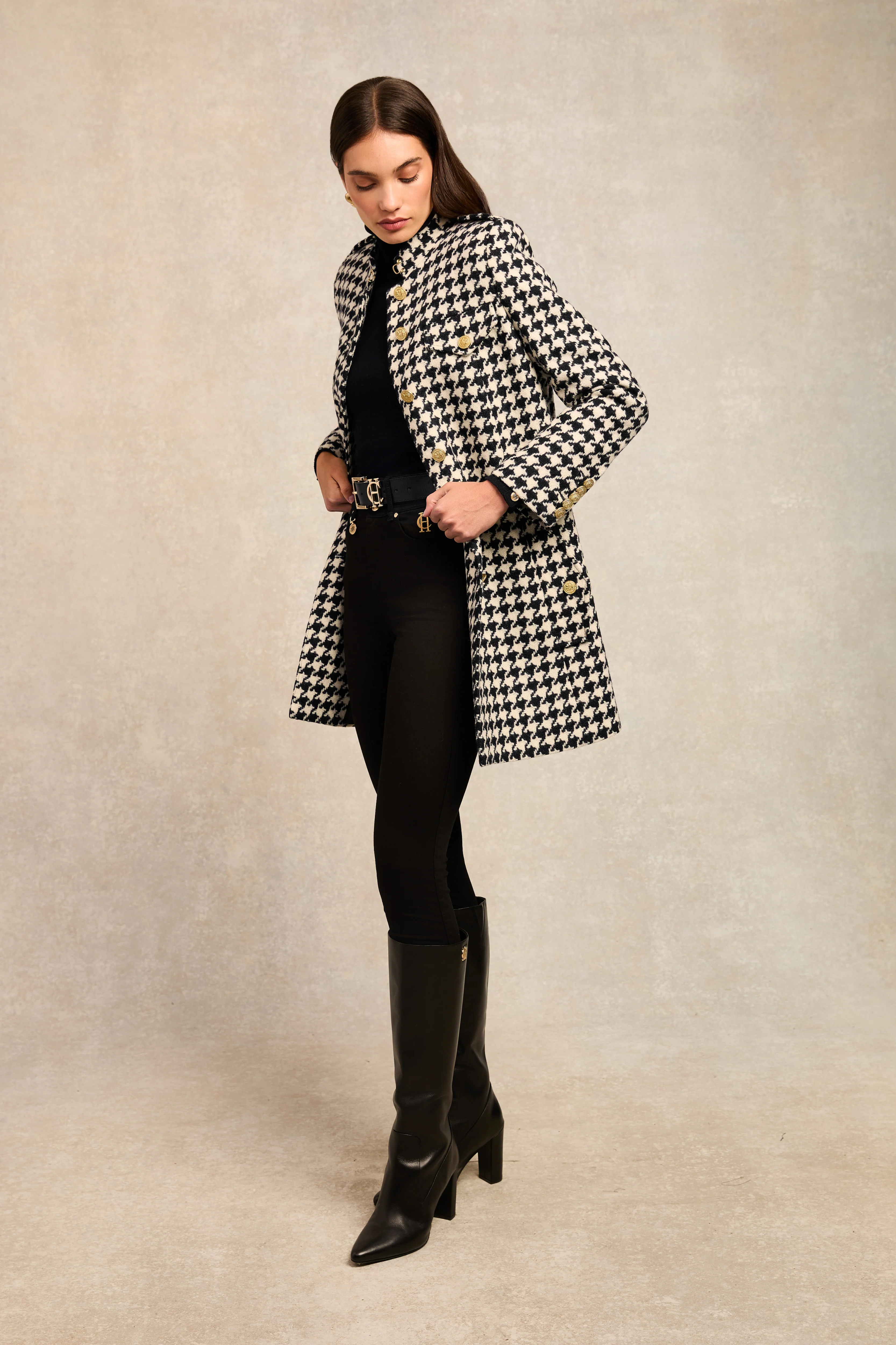 Highbury Cape Coat (Large Scale Houndstooth)