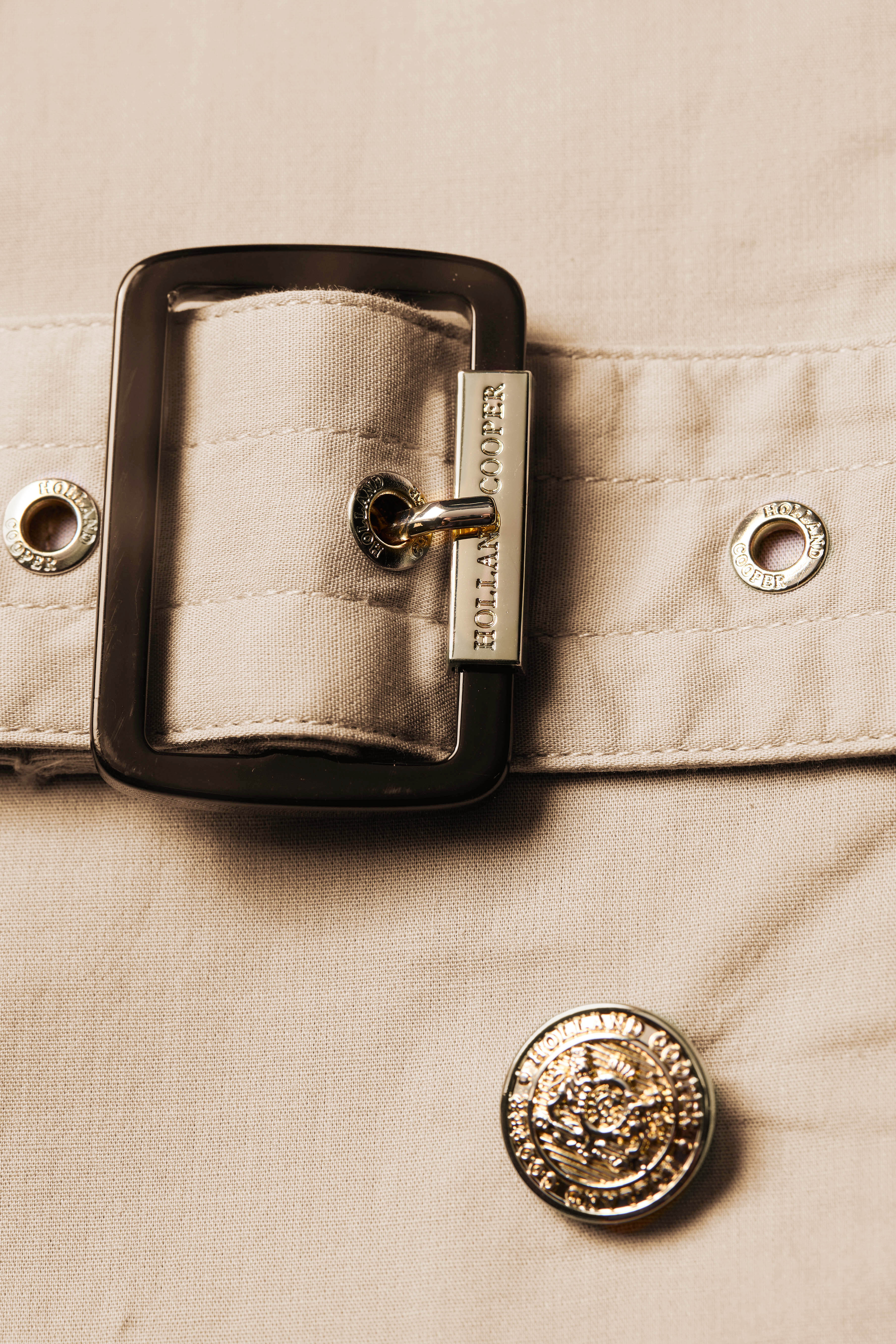 Collarless Trench Gilet (Stone)