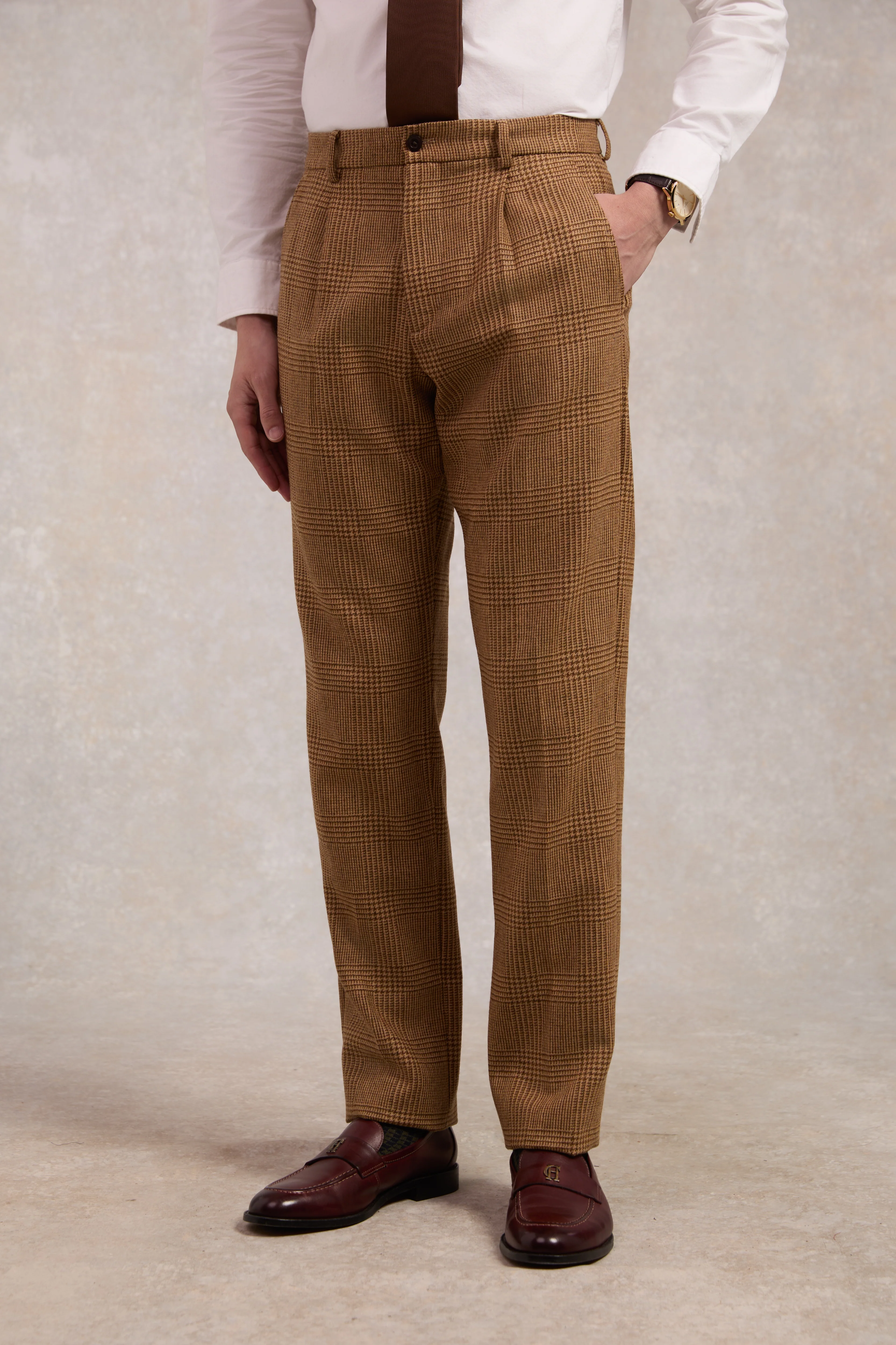 The Classic Trouser (Tawny)