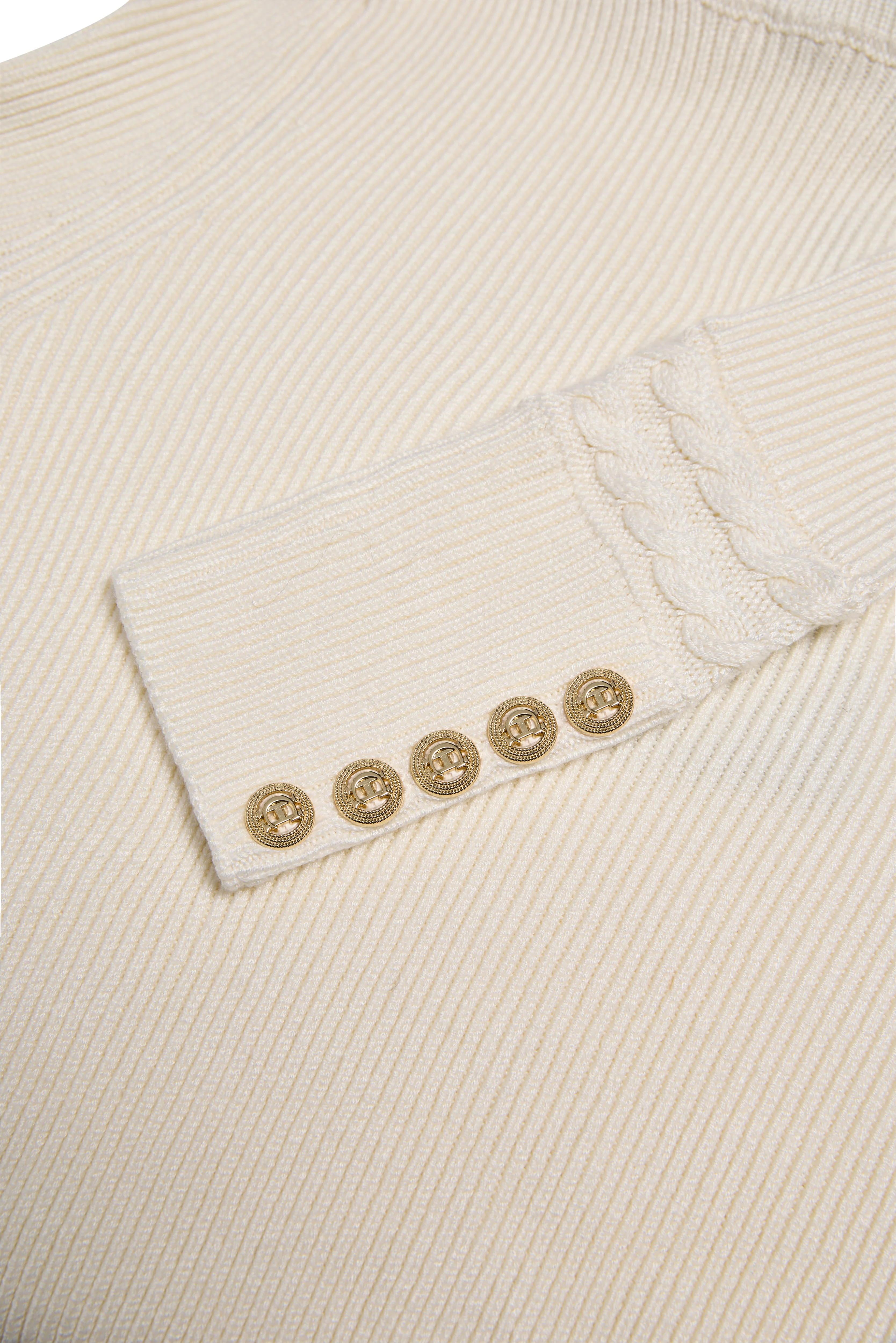 Painswick Roll Neck Knit (Natural)