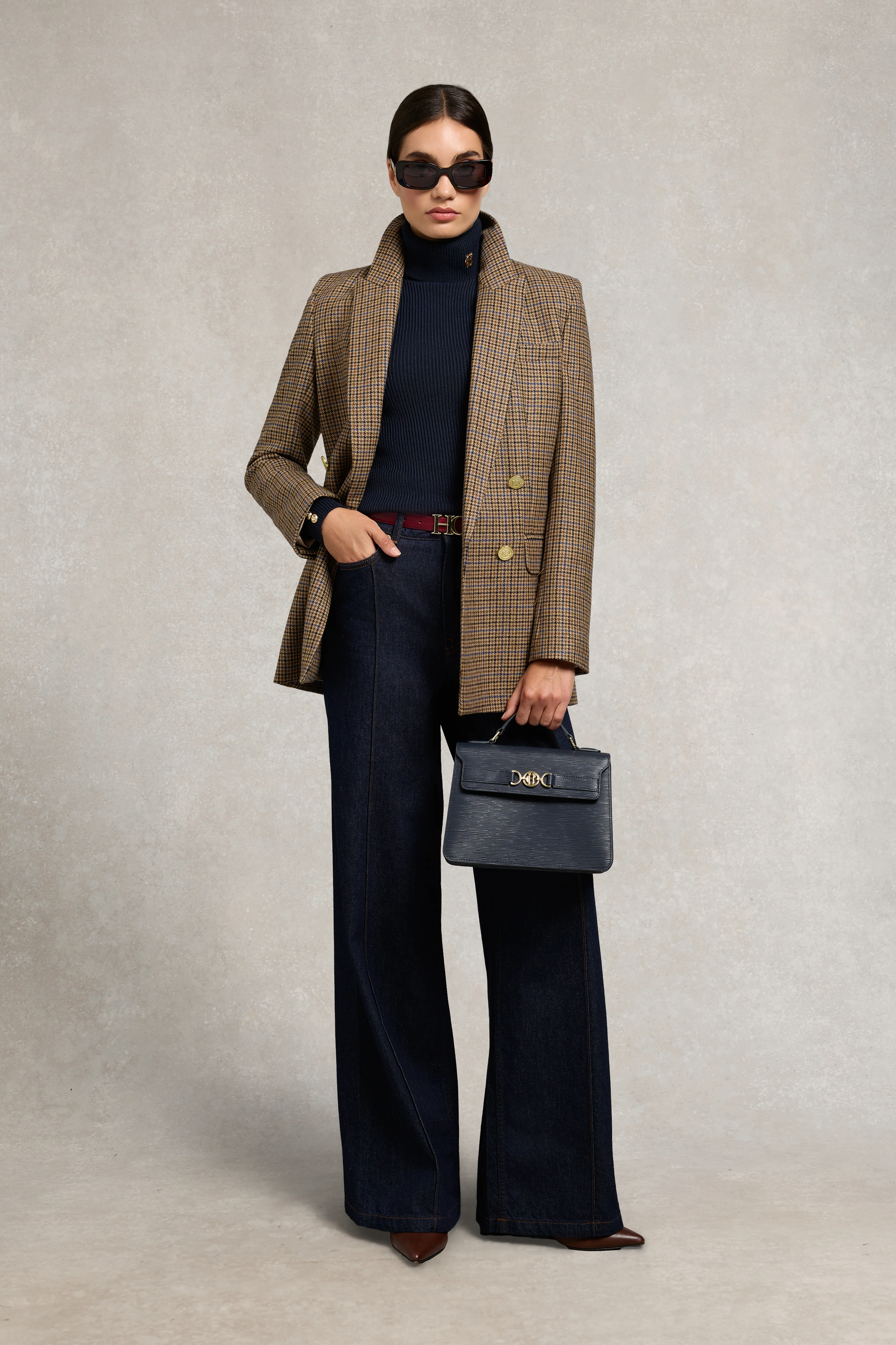 Painswick Roll Neck Knit (Ink Navy)