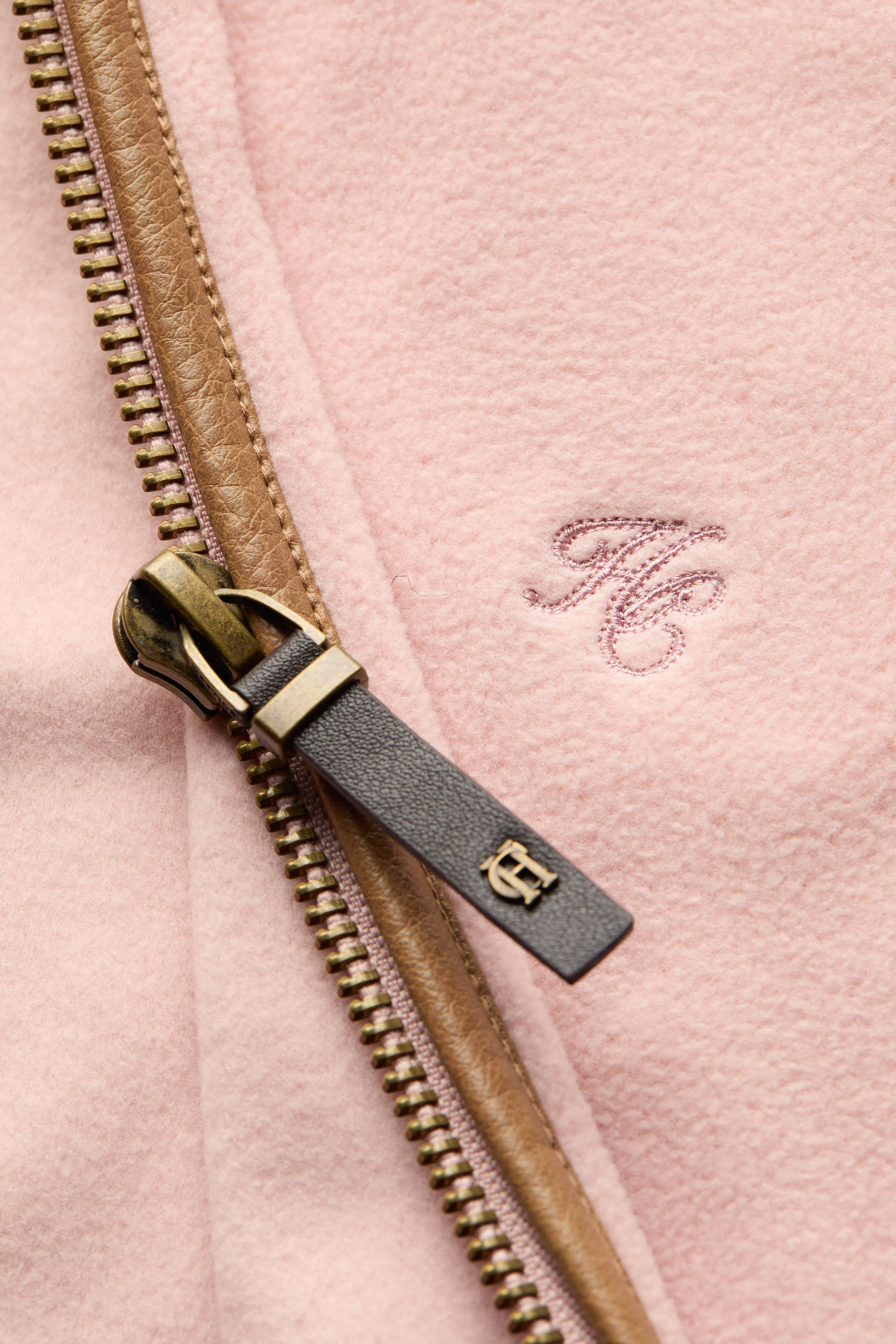 Country Fleece Gilet (Soft Pink)