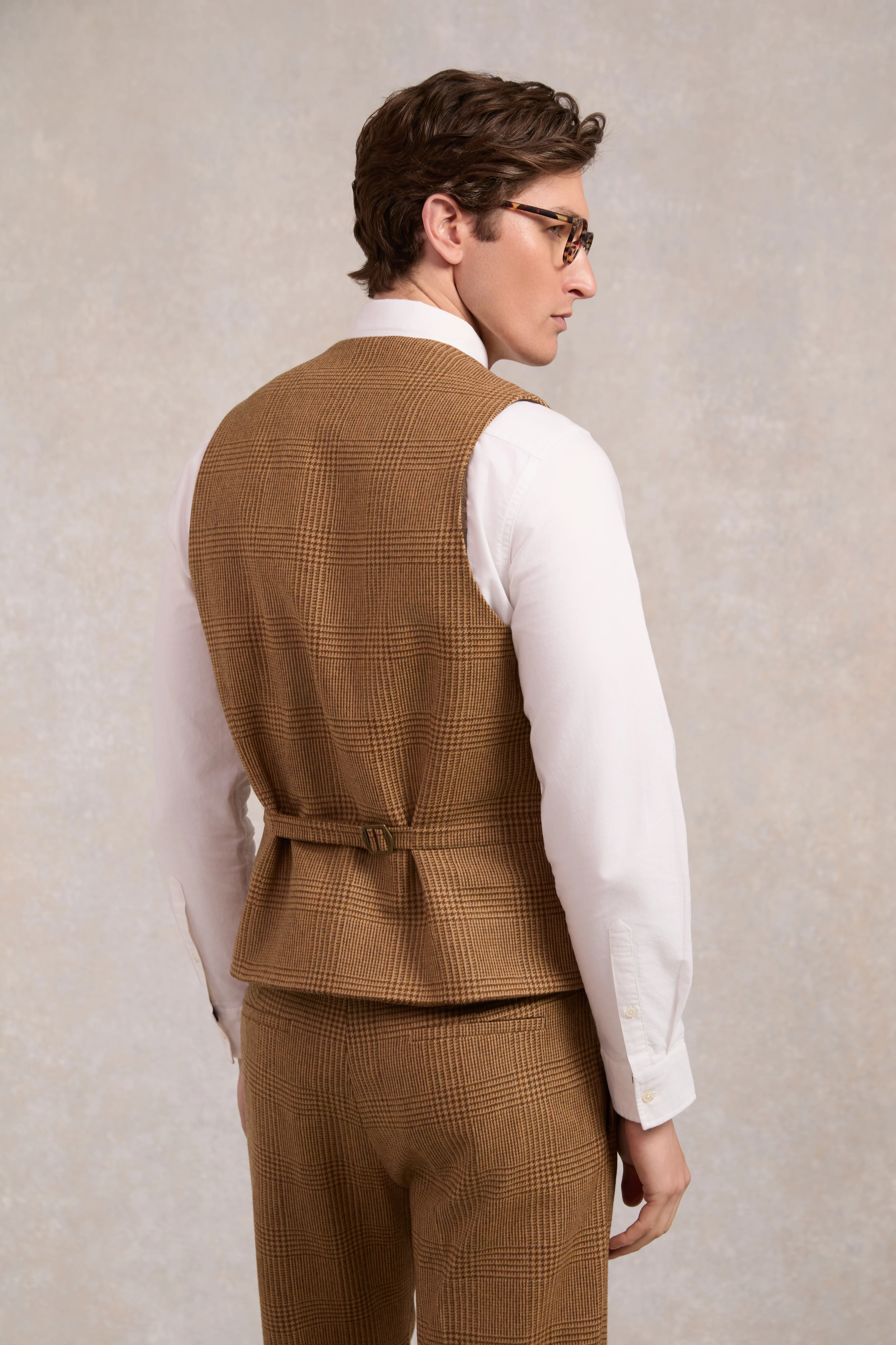 St James Waistcoat (Tawny)