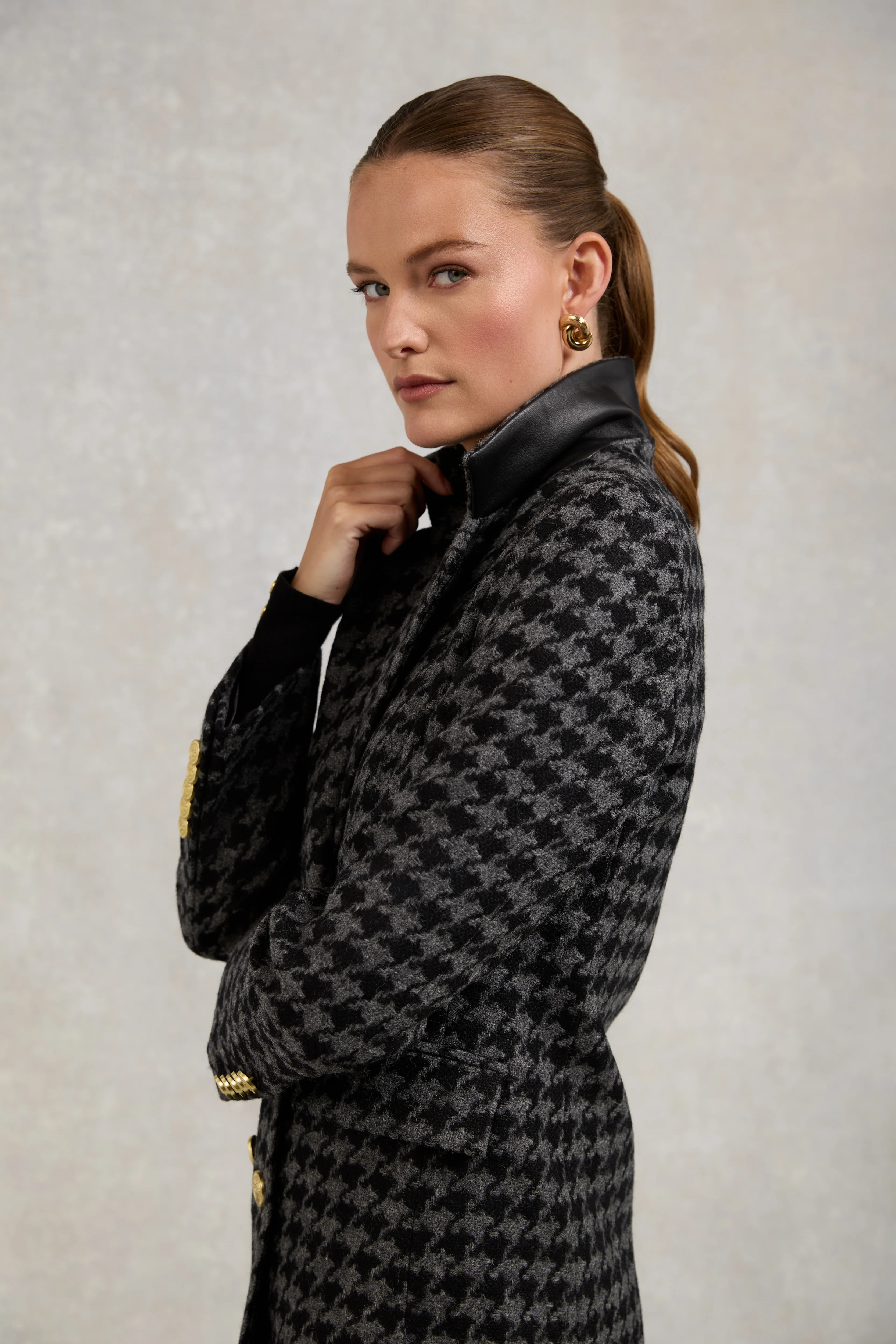 Double Breasted Blazer (Large Scale Charcoal Houndstooth)