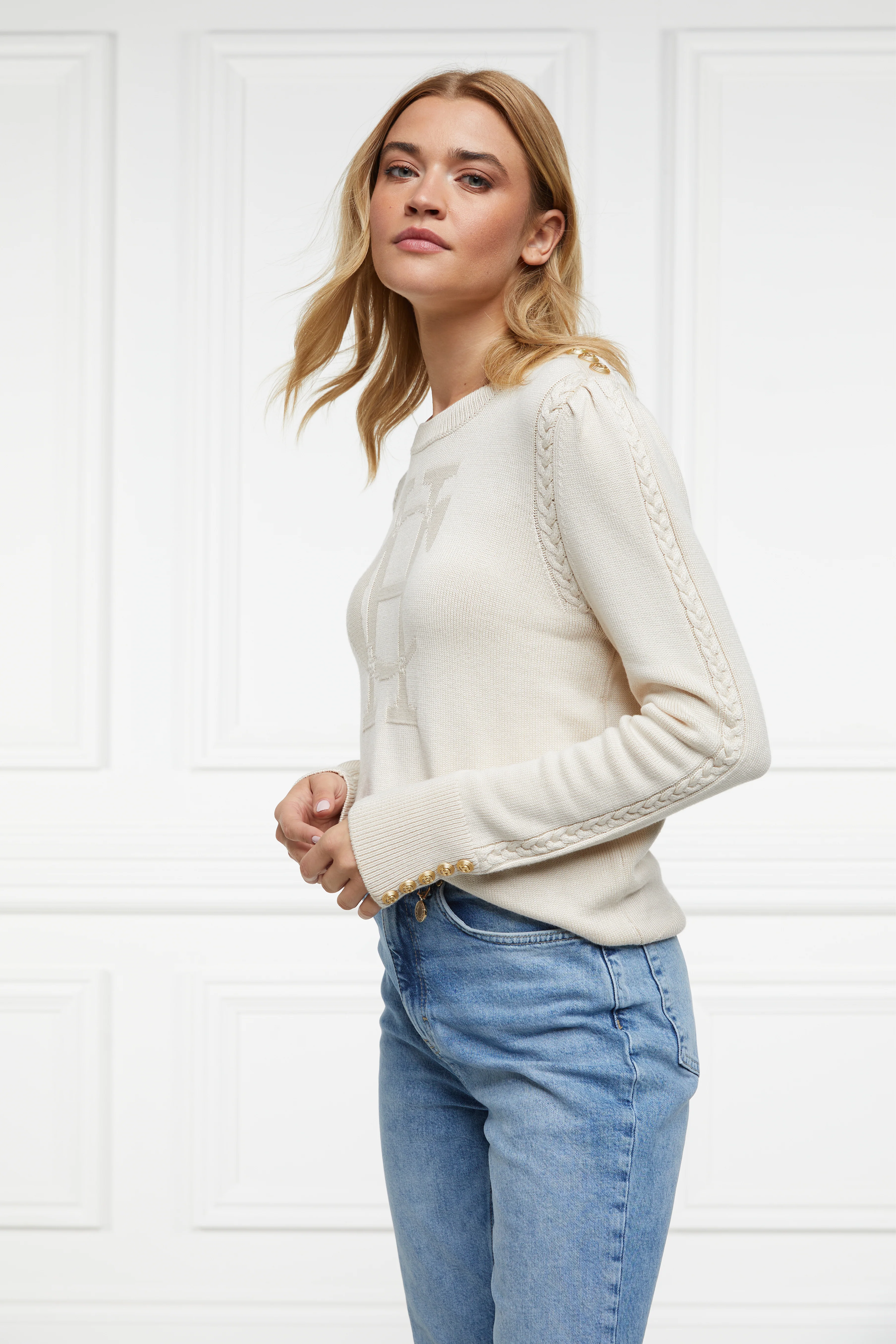 Bibury Crew Neck Knit (Almond)