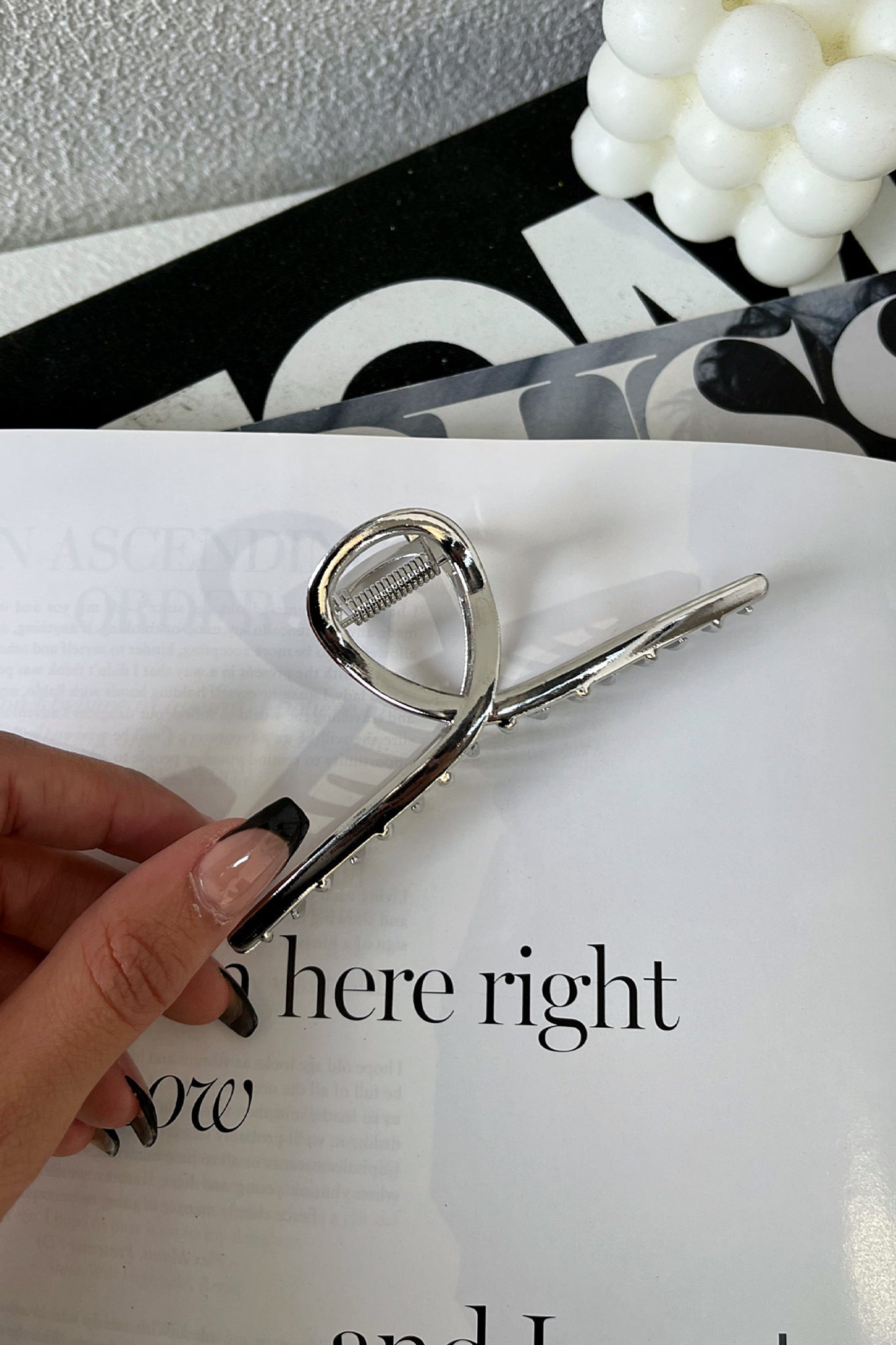 Saira Claw Clip - Silver