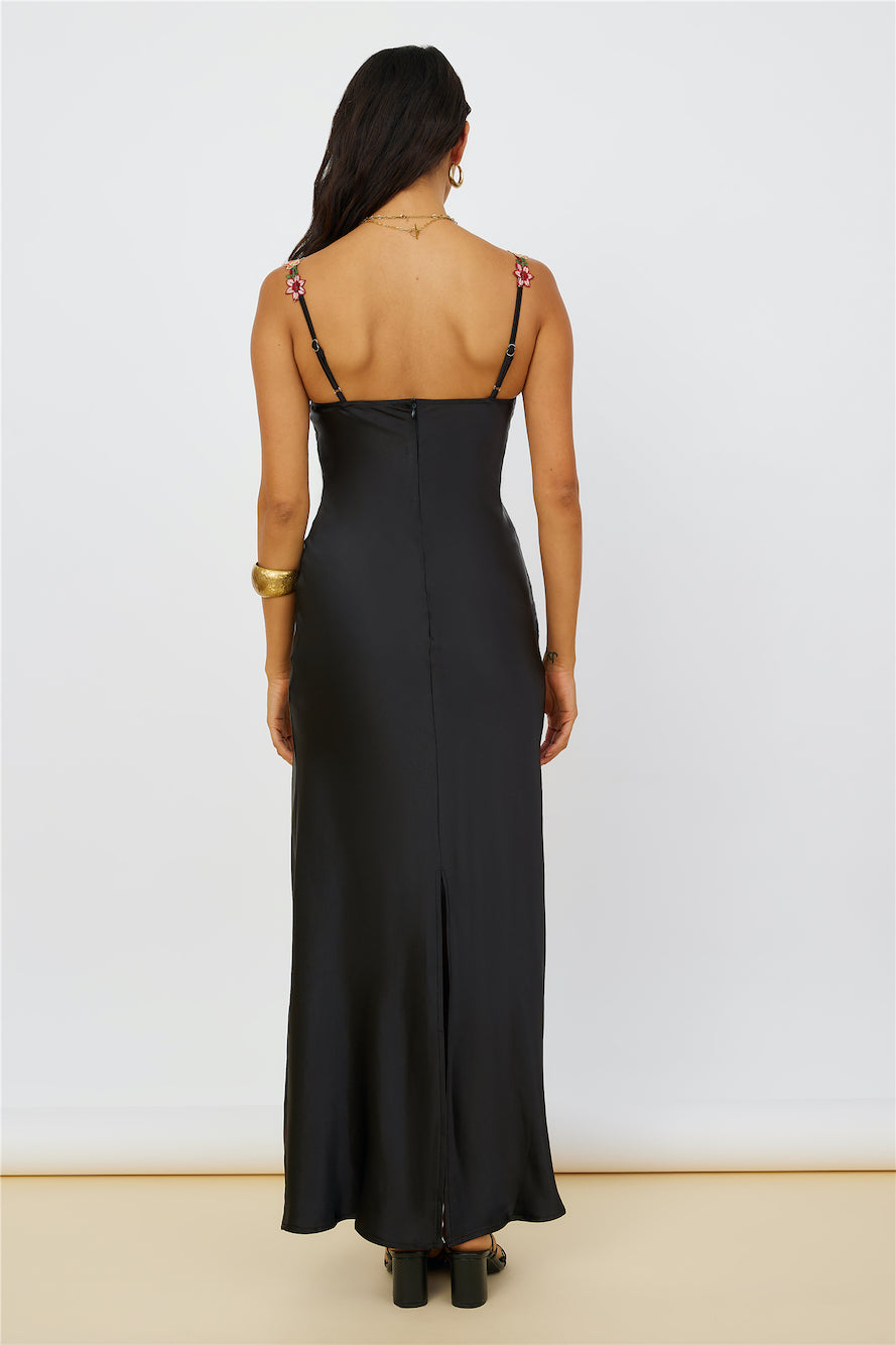 Magnetic Forces Maxi Dress Black
