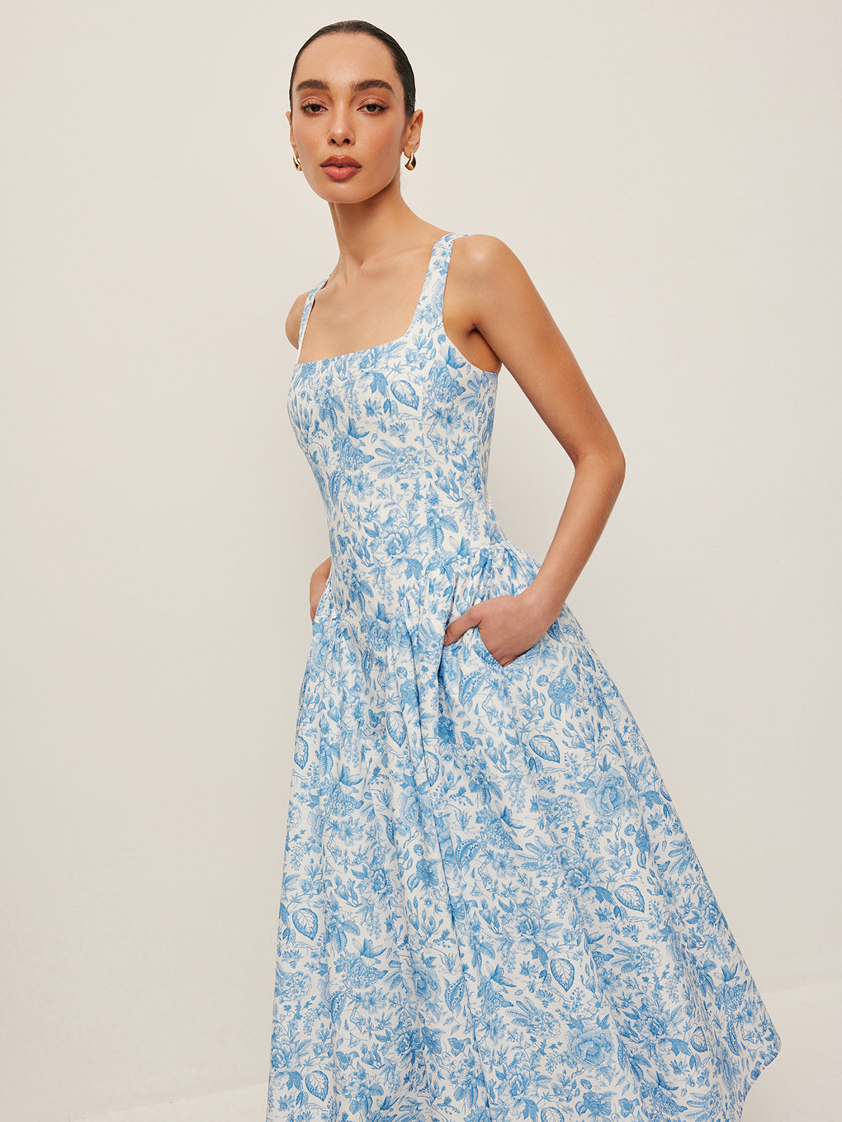 Square-Neck Printed Dress With Pockets