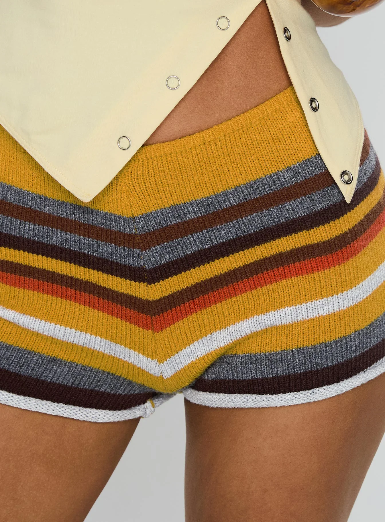Nikaya Shorts Multi Stripe