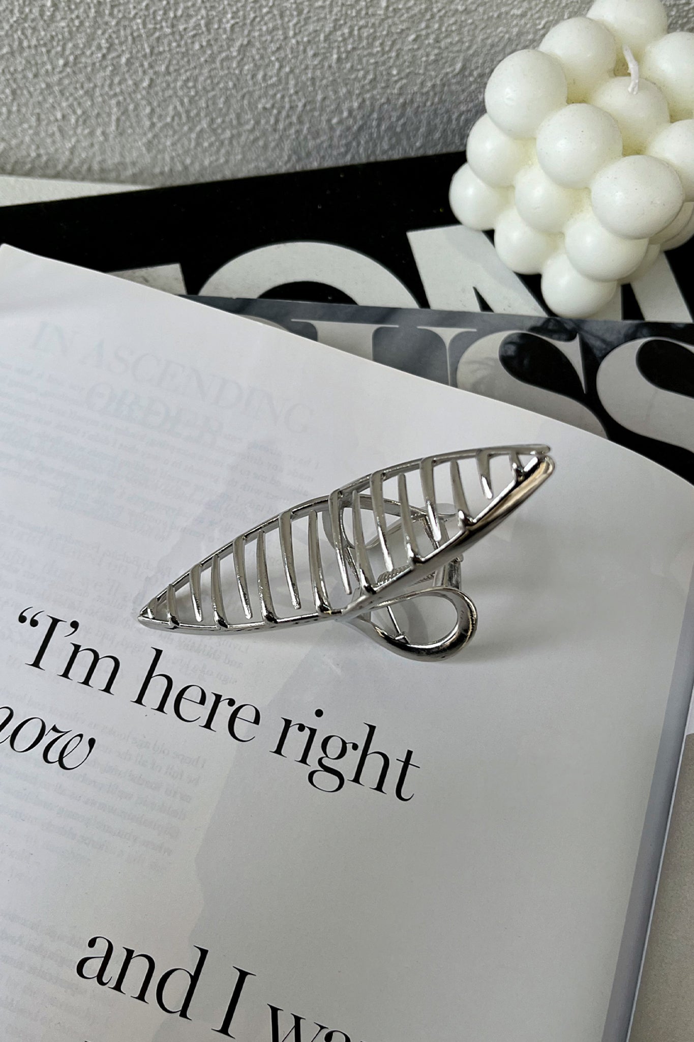 Saira Claw Clip - Silver