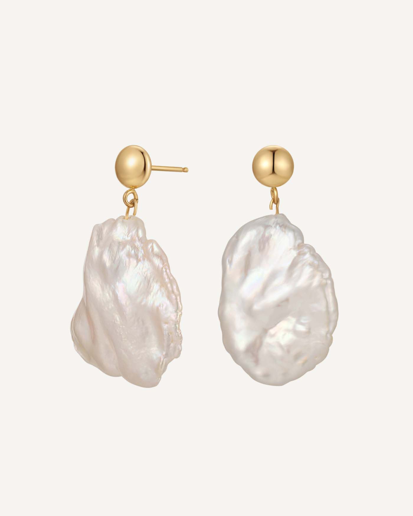 Calliope Freshwater Pearl Earrings