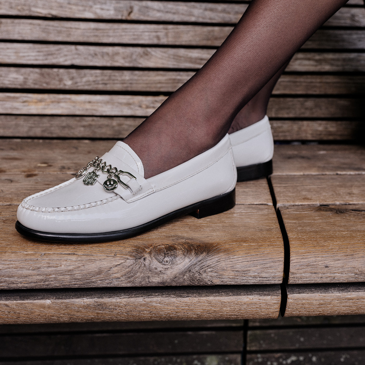 WOMENS WHITNEY CHARM WEEJUNS LOAFER