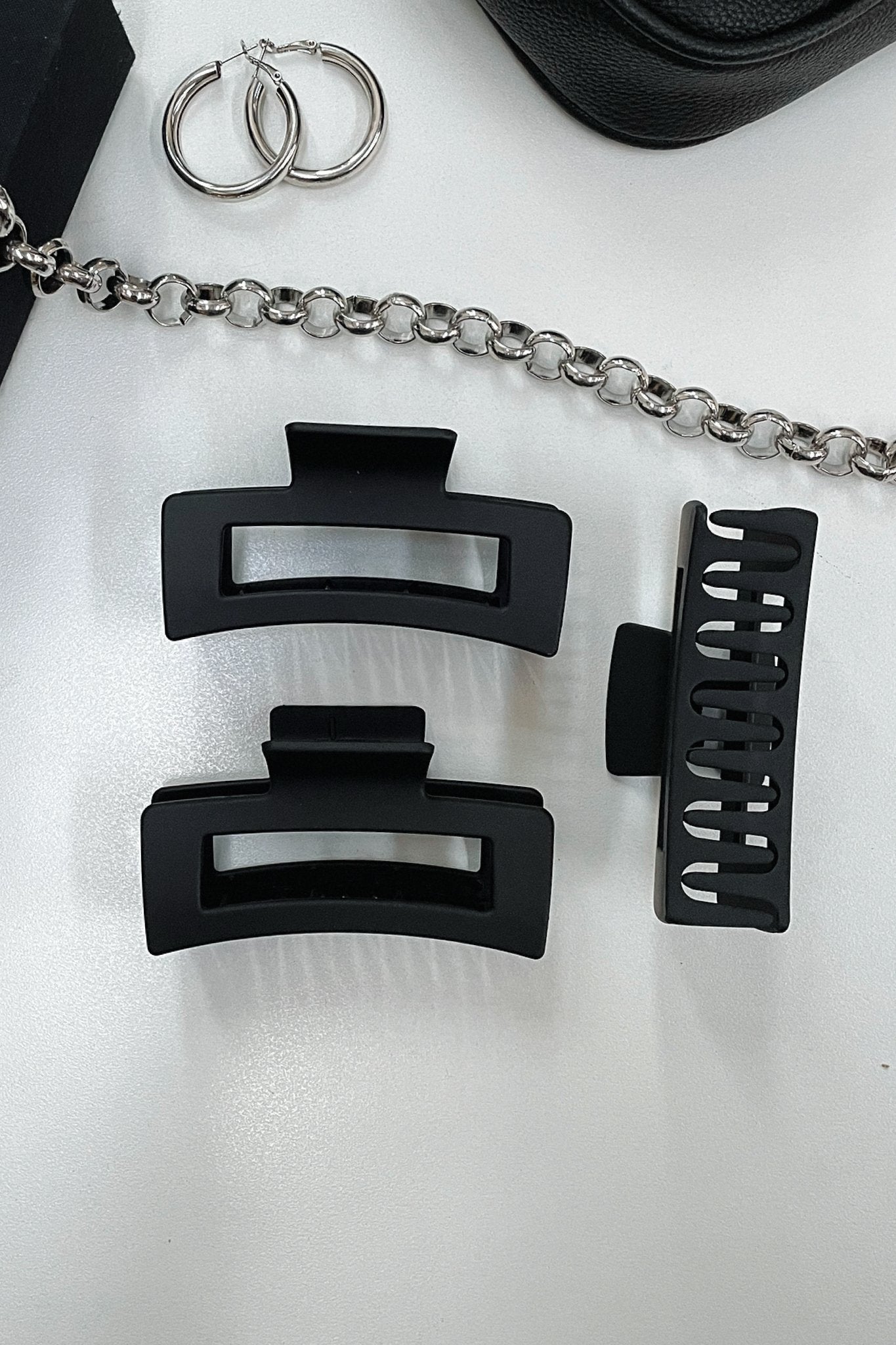 Mika Claw Clip - Black