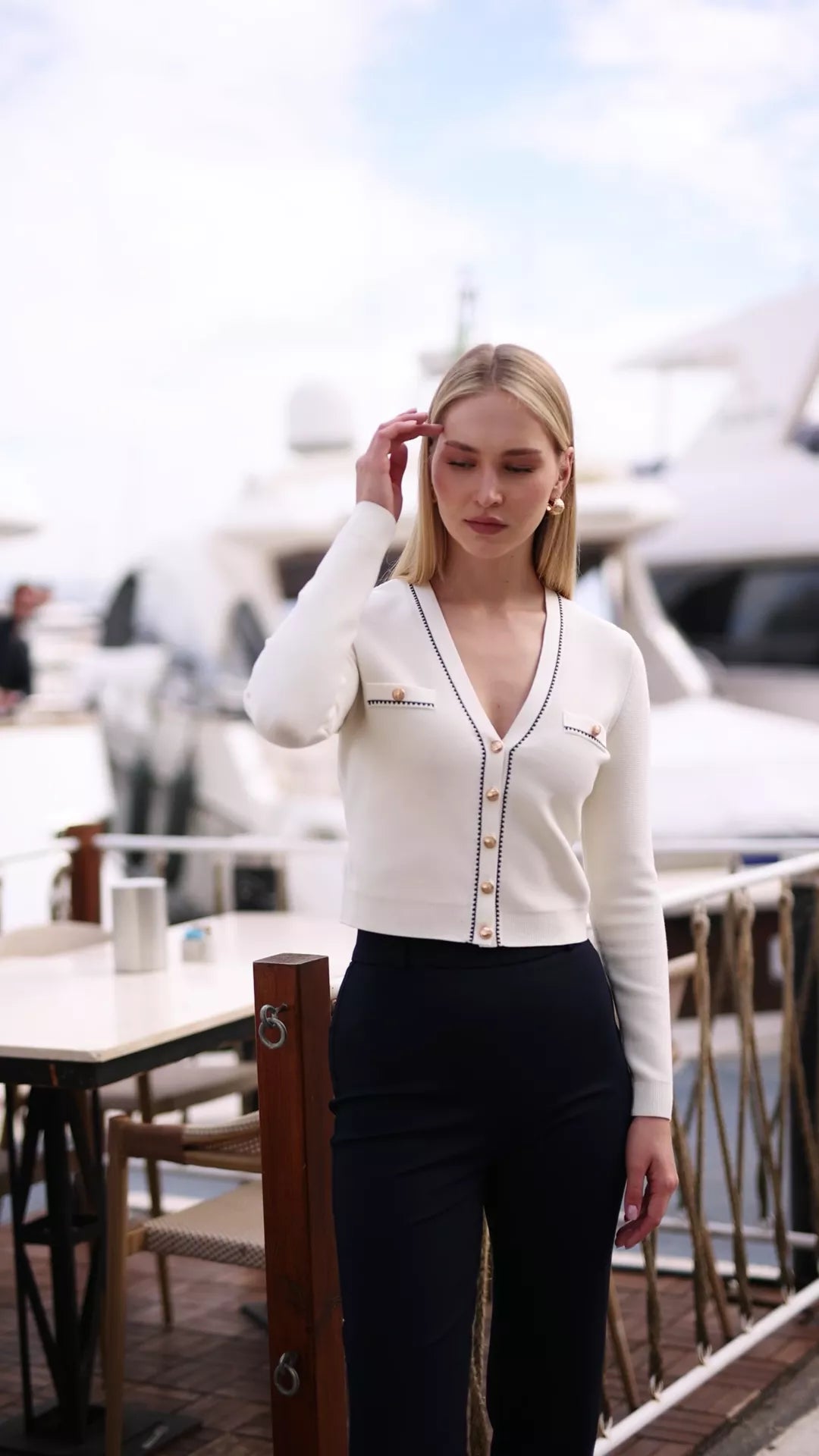 Lillian Short Cardigan