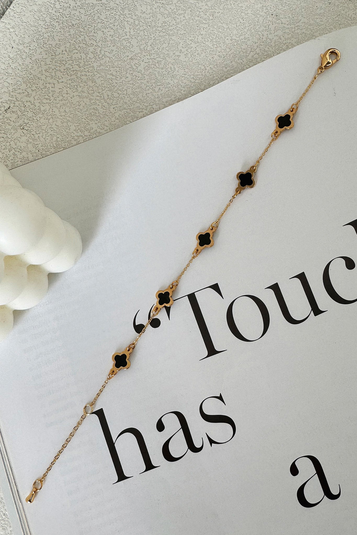 Oriana Necklace - Gold / Black