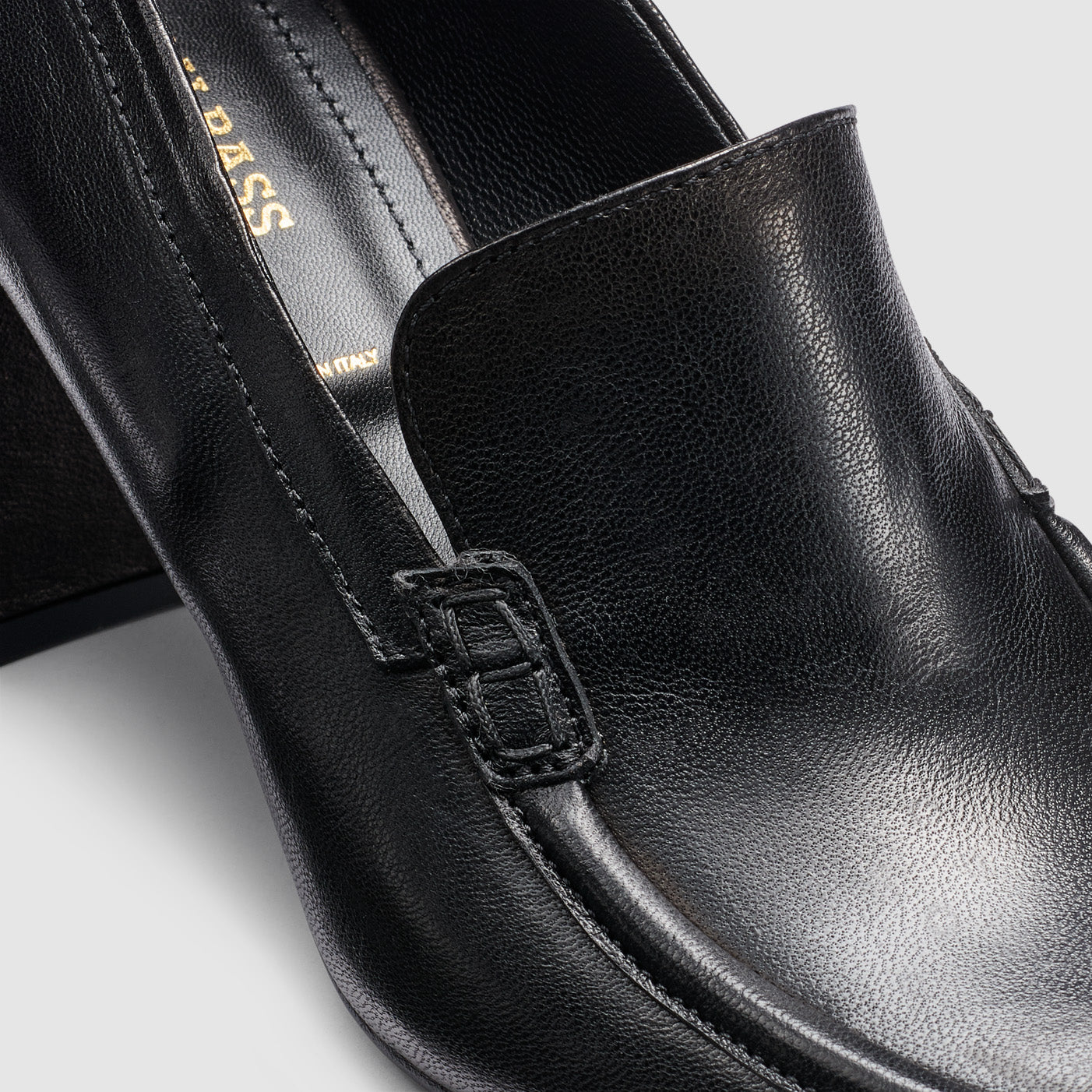 WOMENS MEREDITH LOAFER HEELS