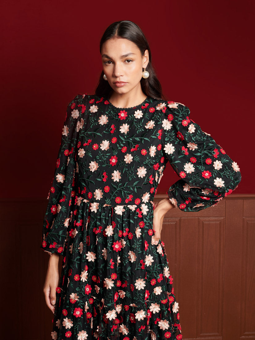 Lilian Rose Maxi Dress