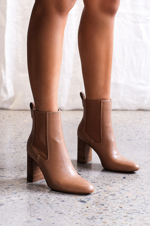 Quillan Ankle Bootie in Hazelnut
