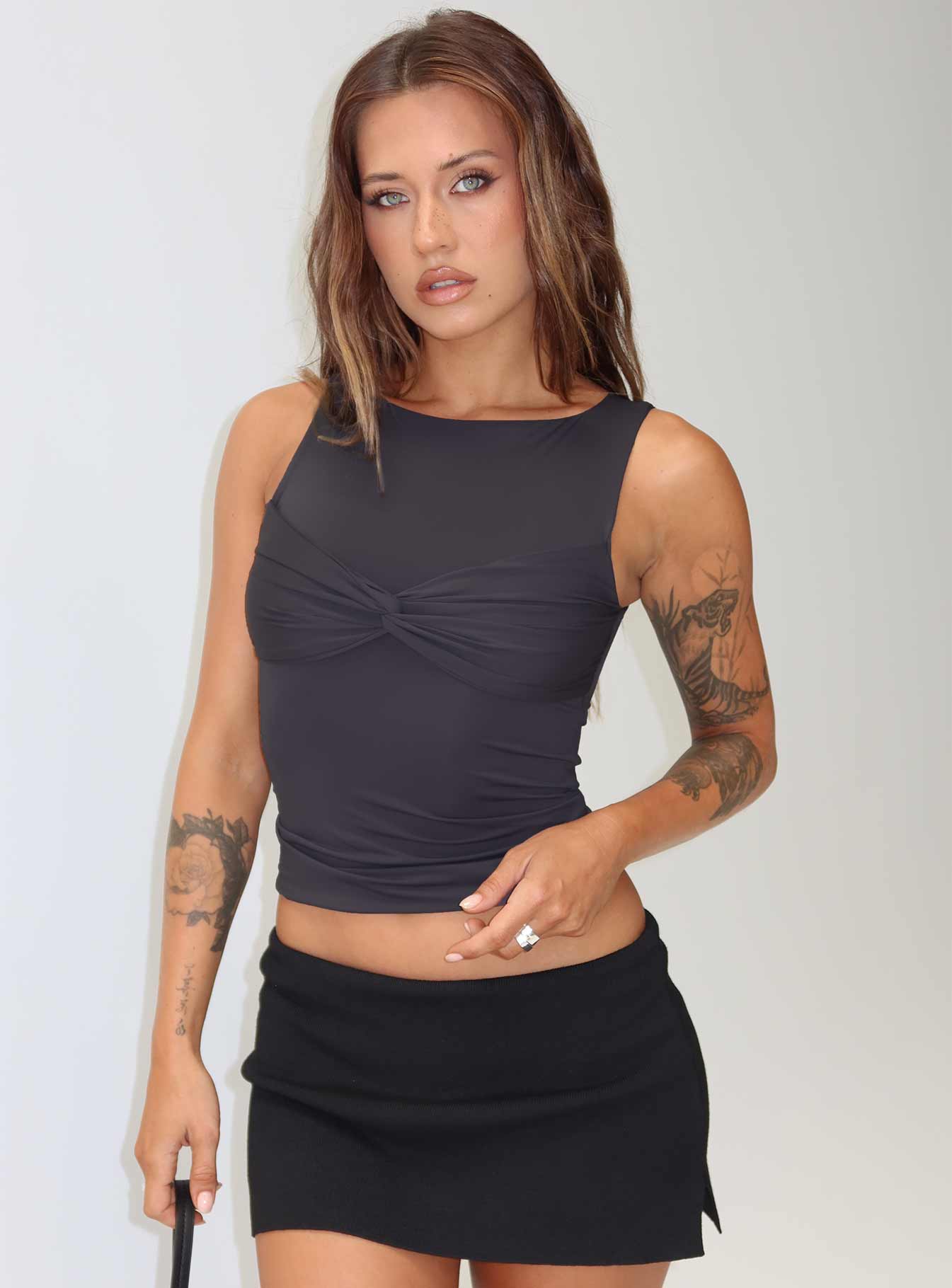 Azaire Twist Top Slate