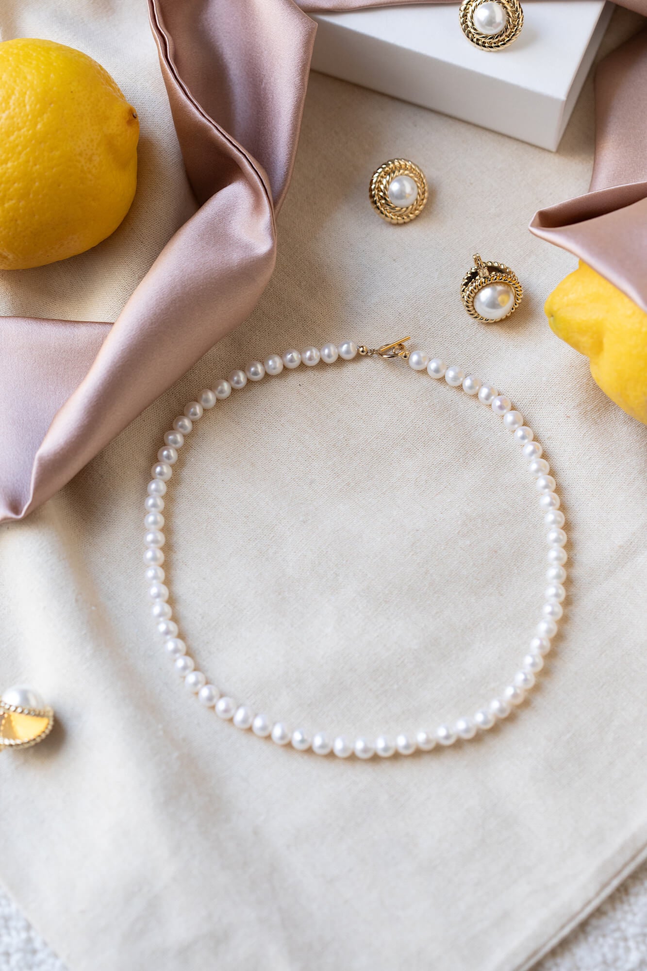 Jackie Pearl Necklace