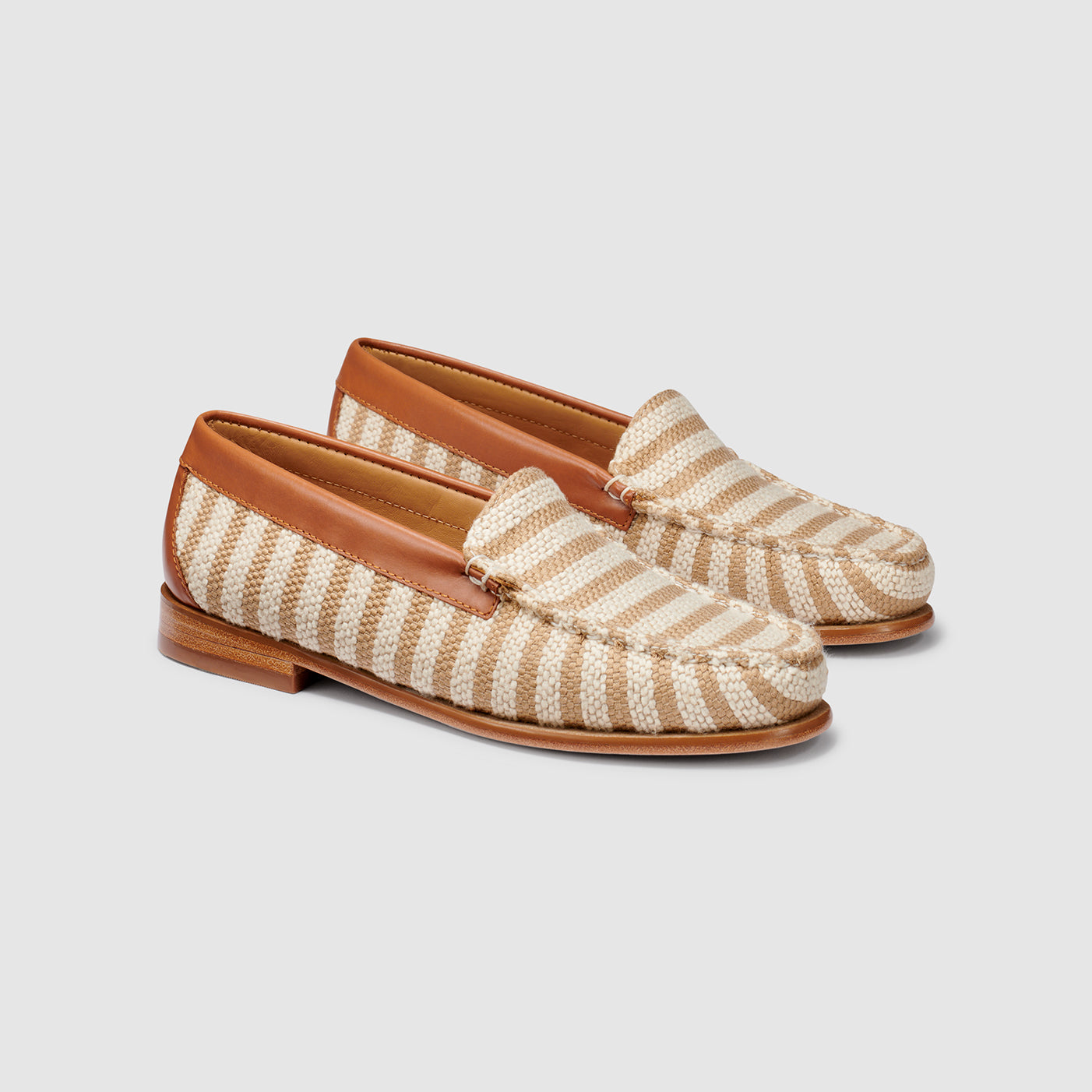 WOMENS WHITNEY VENETIAN NAUTICAL WEEJUNS LOAFER