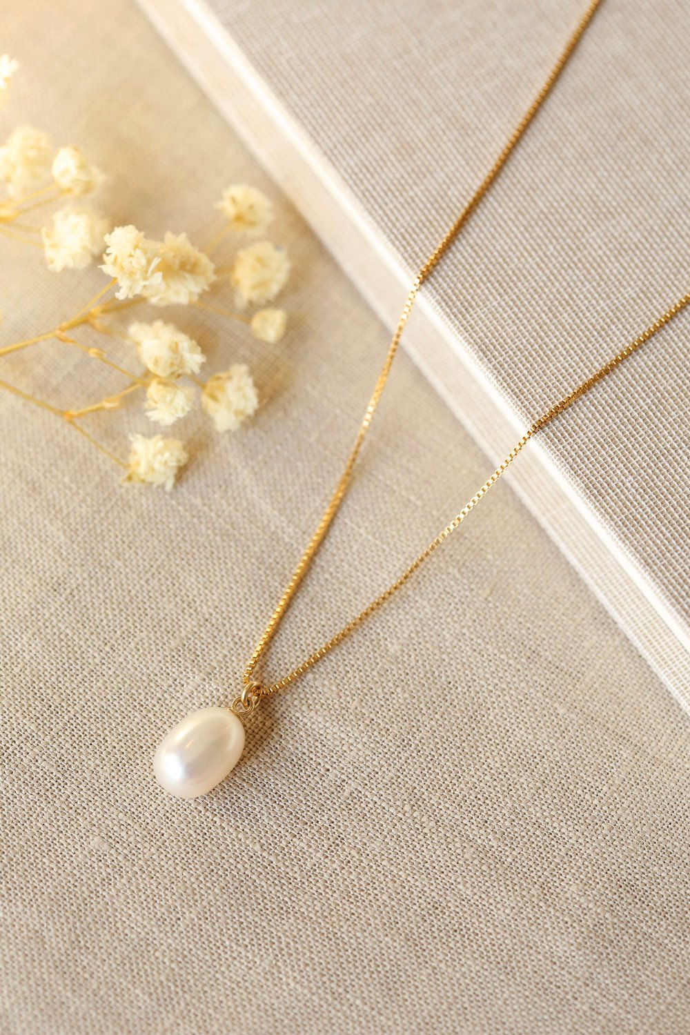 Tears of Venus Pearl Necklace