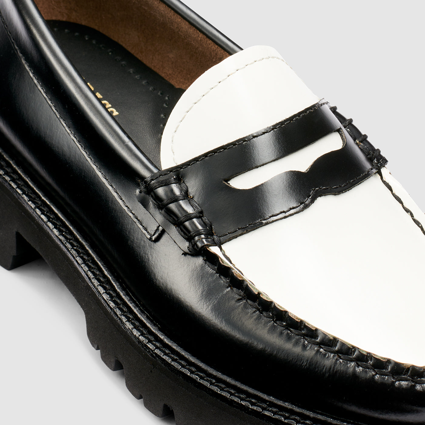 WOMENS WHITNEY SUPER LUG WEEJUNS LOAFER