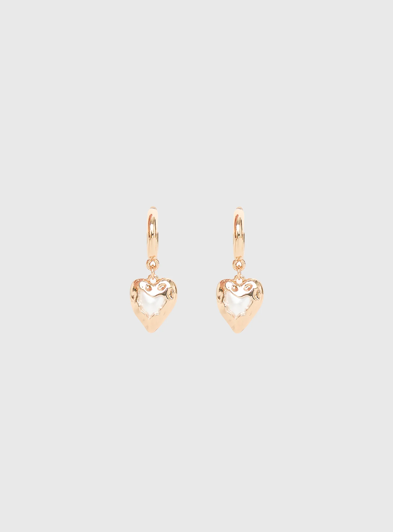 Live In Reality Heart Earrings Gold
