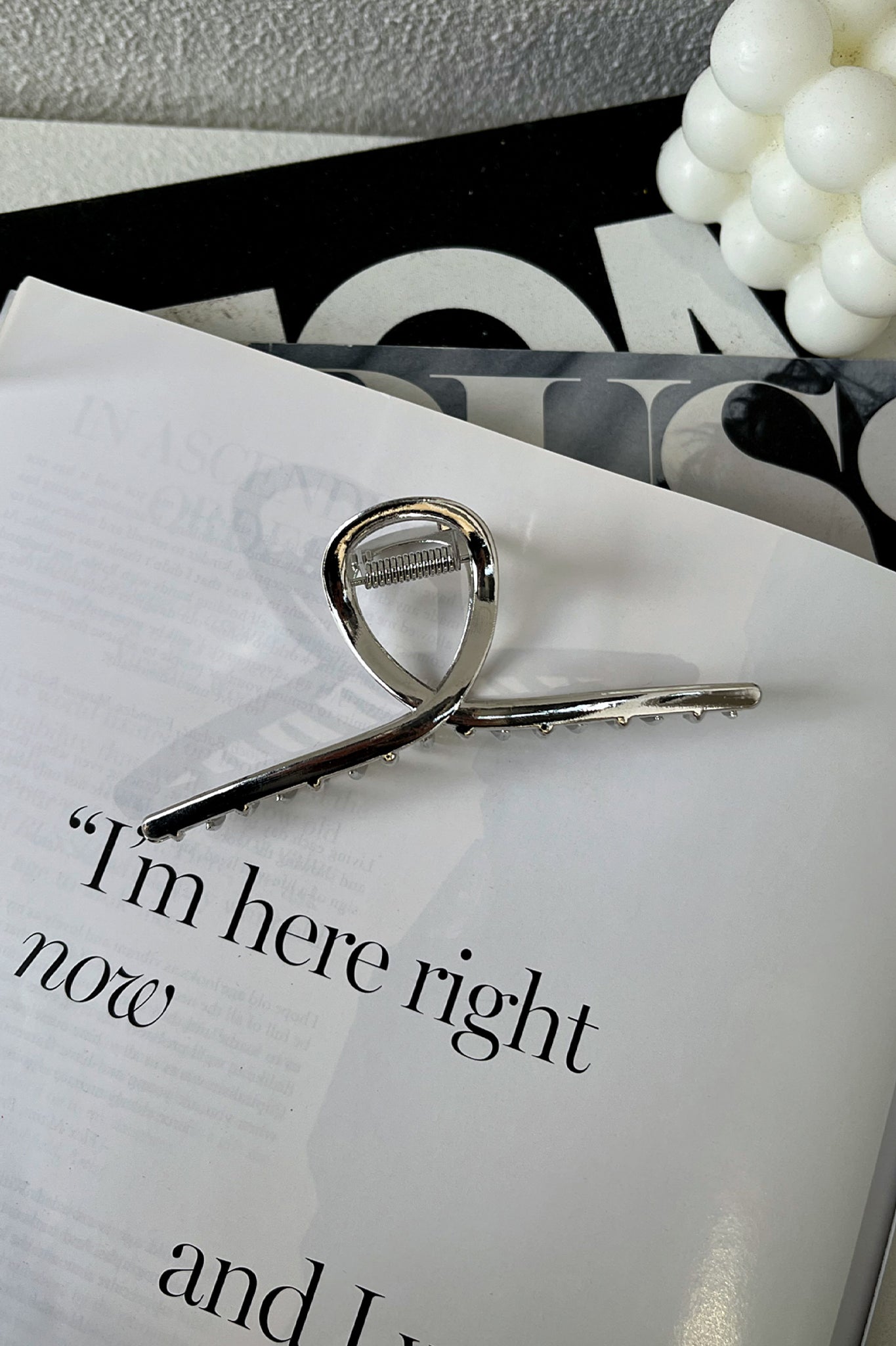 Saira Claw Clip - Silver