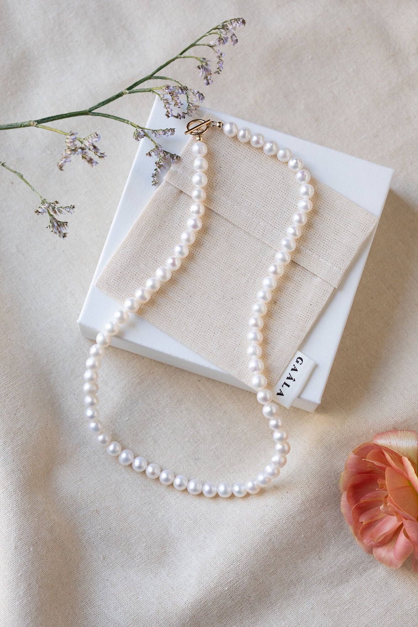 Jackie Pearl Necklace