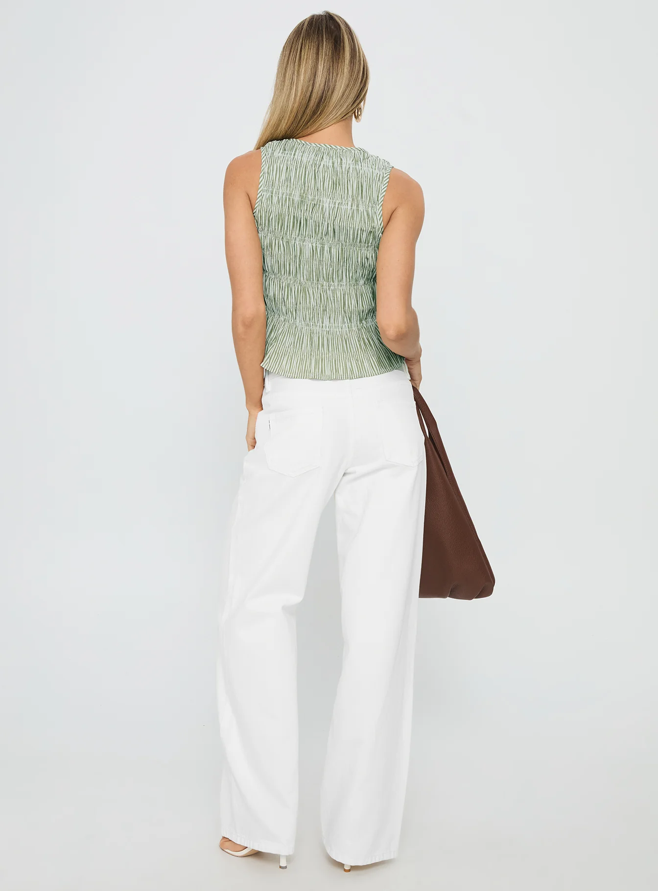 Serenitia Mid Rise Relaxed Jeans White Wash