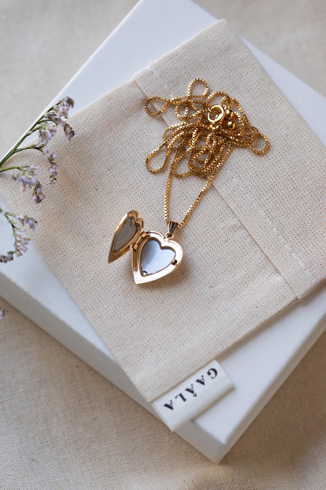 Coeur d�M��r Necklace
