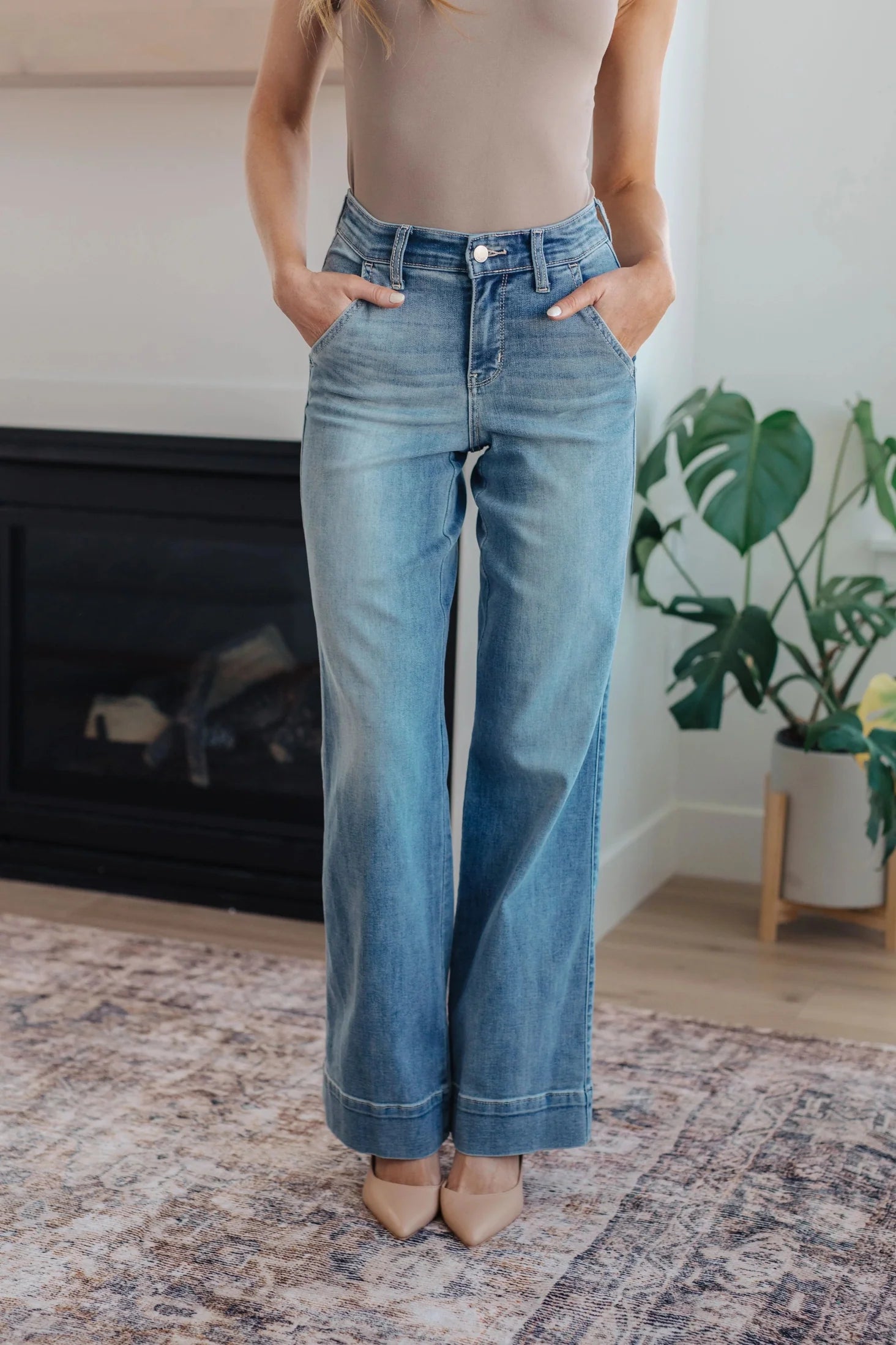 Mid Rise Wide Leg Judy Blue Jeans