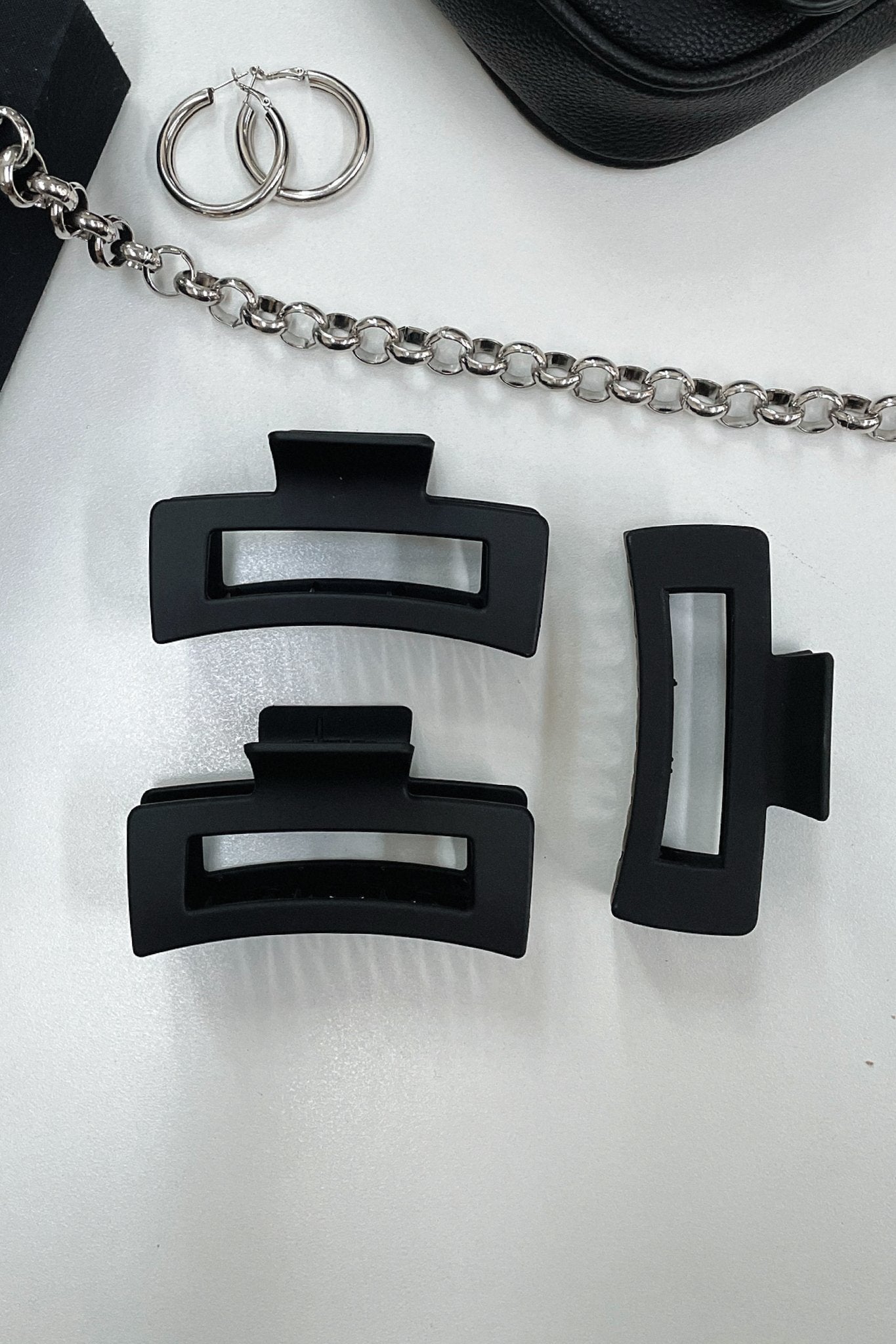 Mika Claw Clip - Black