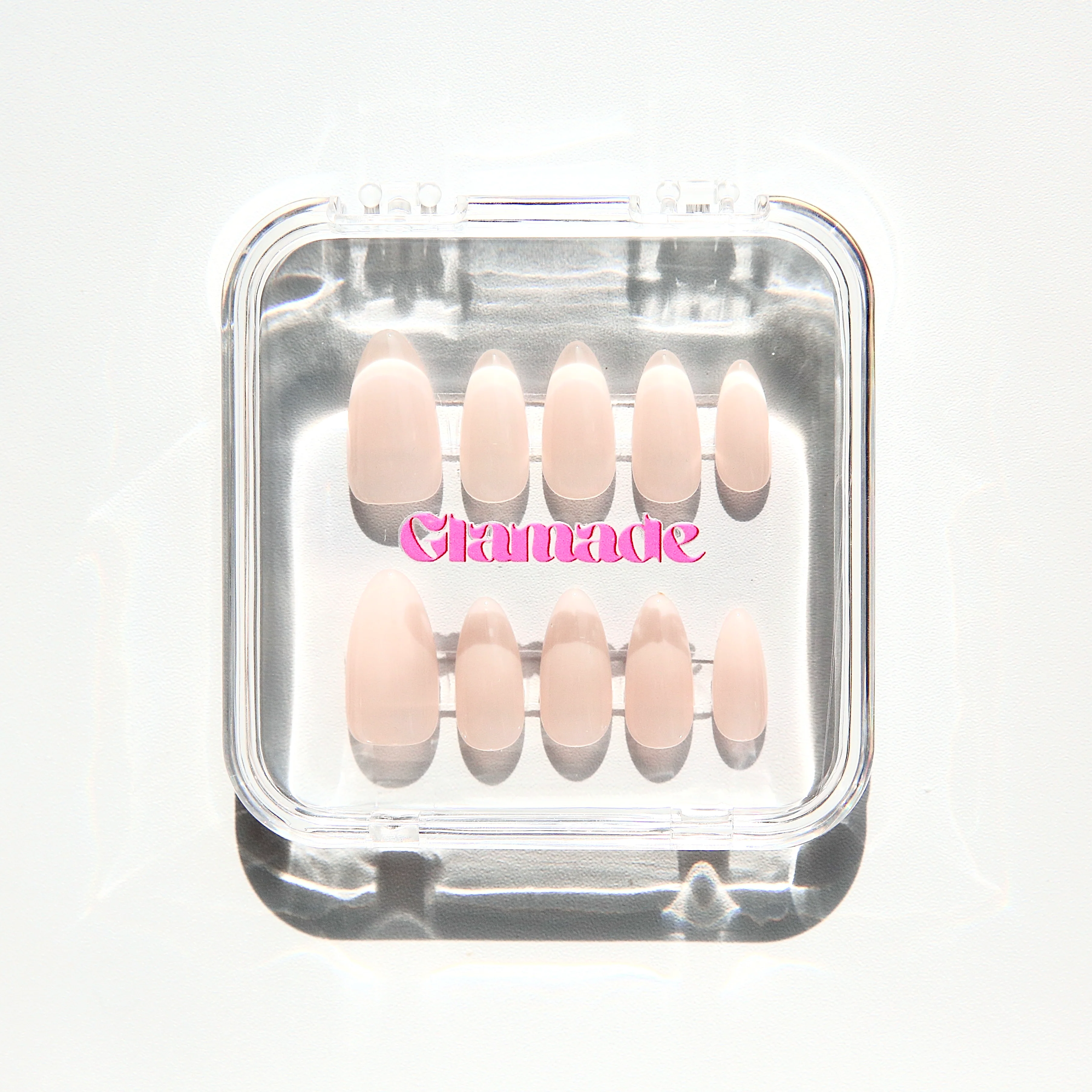 Glamade Signature