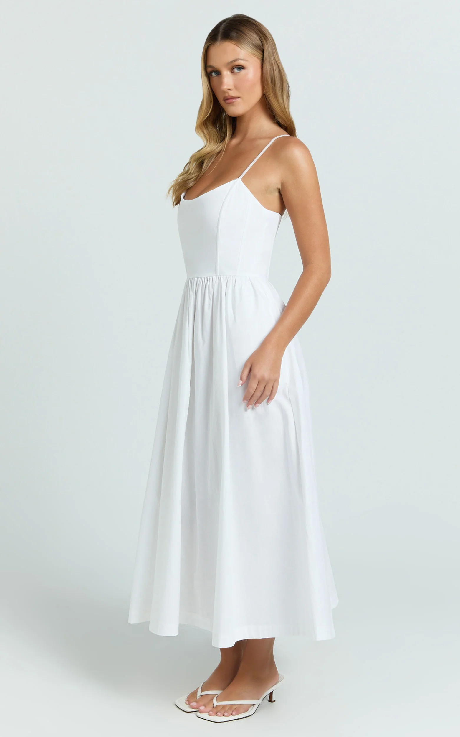 Braelyn Midi Dress - Scoop Neck Flare Dress in White