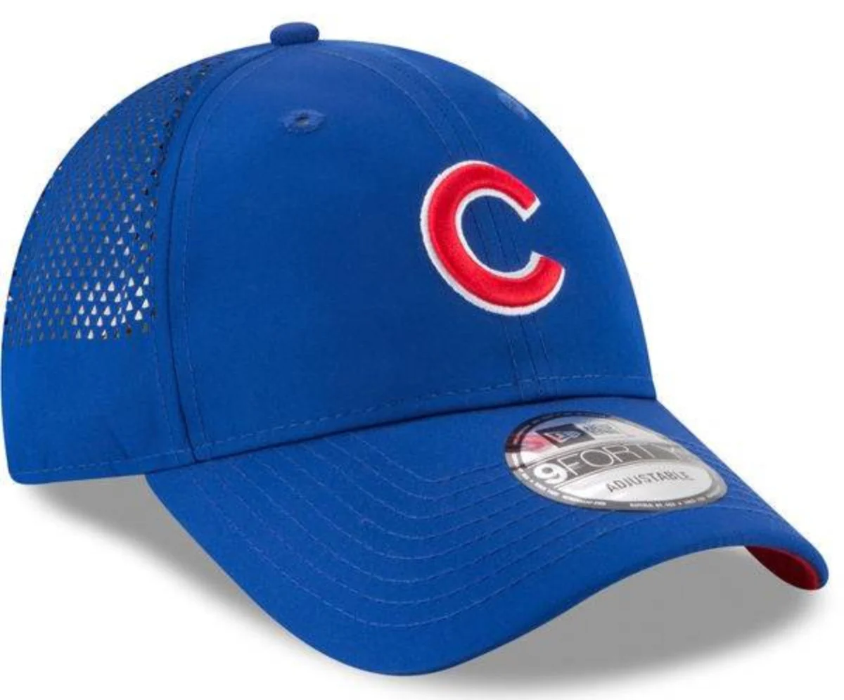 Chicago Cubs 9FORTY Perf Pivot 2 New Era Adjustable Hat