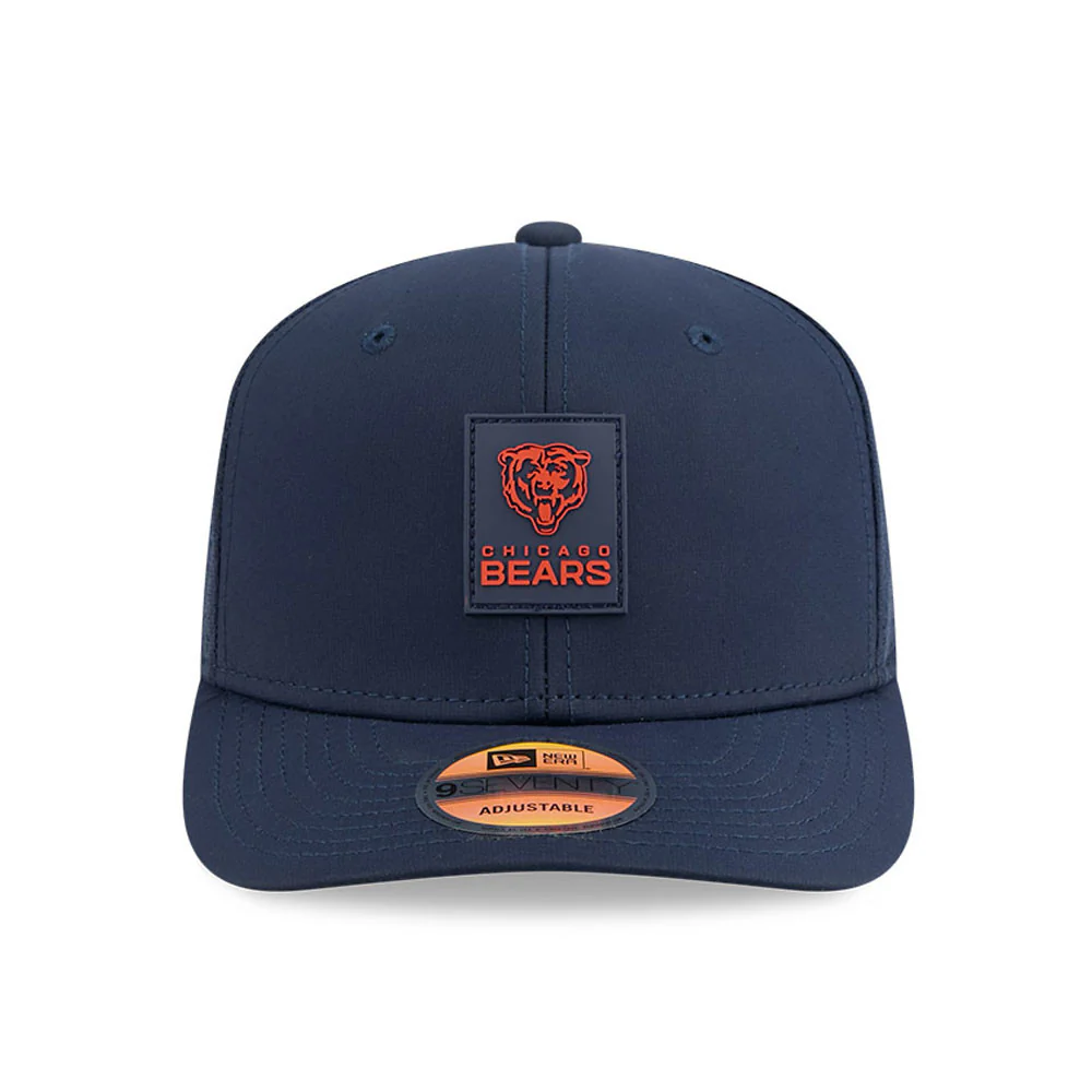 Men's Chicago Bears New Era Navy 2025 NFL Sideline Heat 9SEVENTY Adjustable Hat