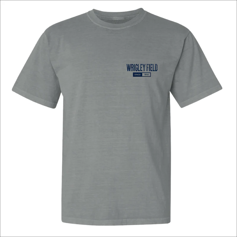 Men's Wrigley Field Gray Smokey Arch Tee