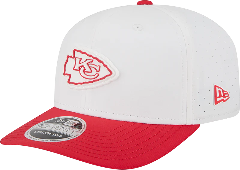 Men's Kansas City Chiefs New Era White/Red 2025 NFL Training Camp 9SEVENTY Adjustable Hat