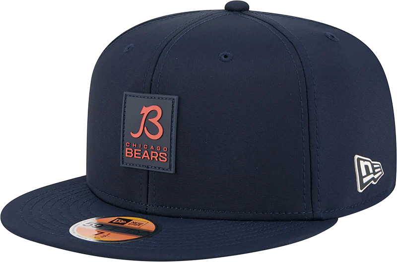 Men's Chicago Bears New Era Navy 2025 Sideline B 59FIFTY Fitted Hat