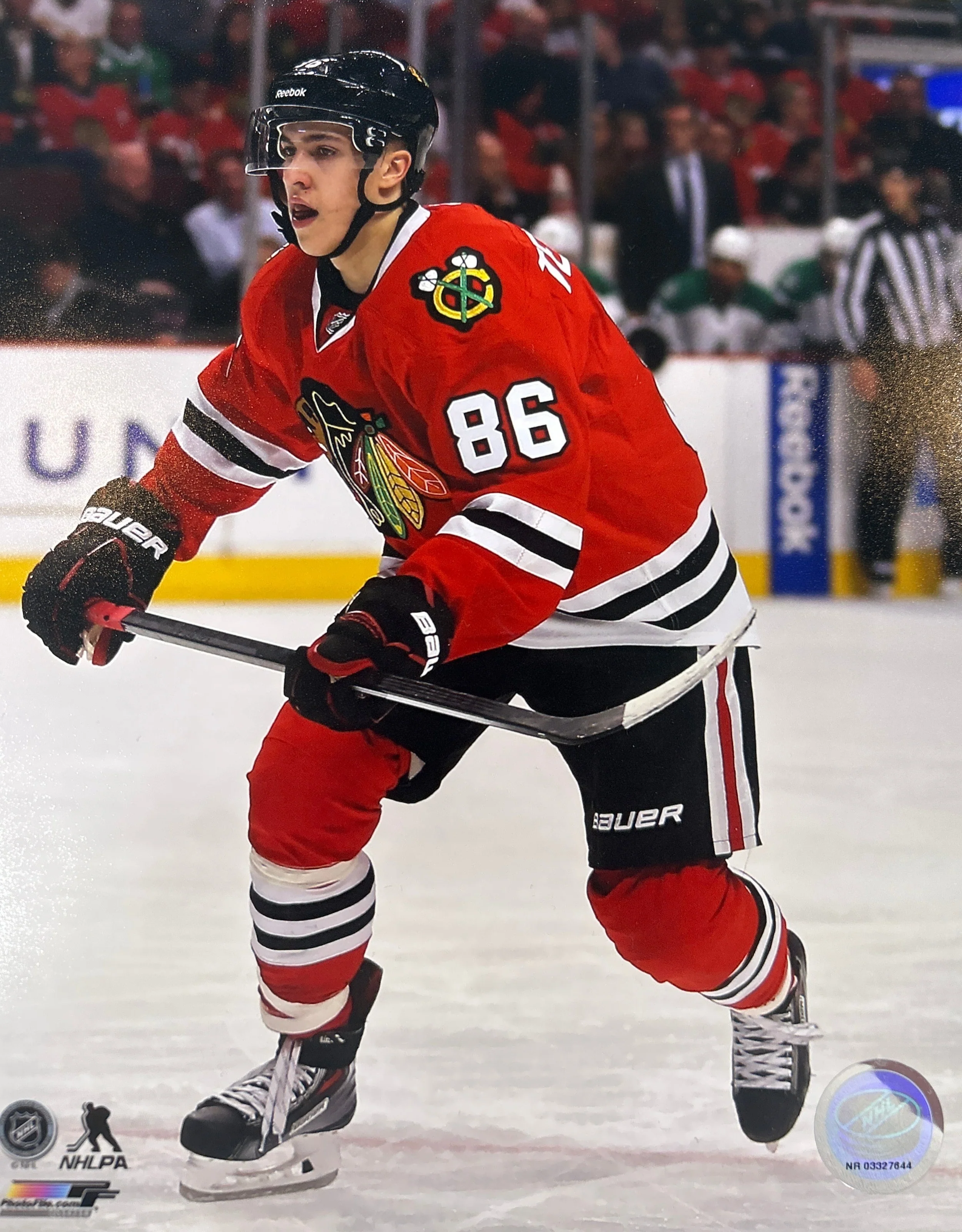 Teuvo Teräväinen Chicago Blackhawks Action Photo (8X10)