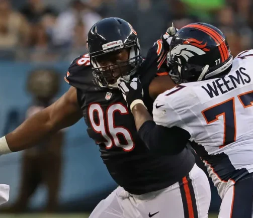 Akiem Hicks Chicago Bears Action Photo (8X10)