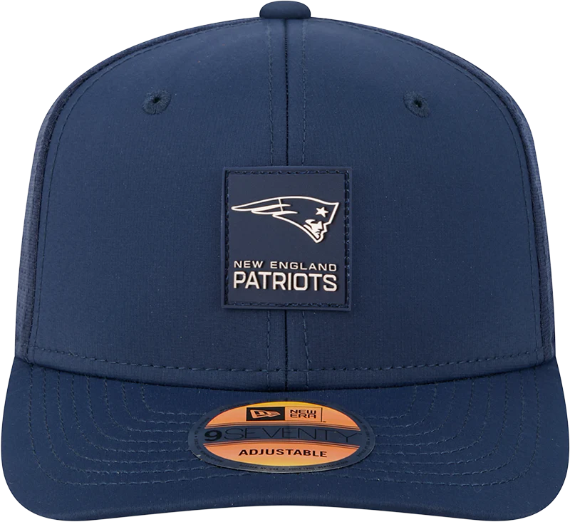 Men's New England Patriots New Era Navy 2025 Sideline 9SEVENTY Trucker Adjustable Hat