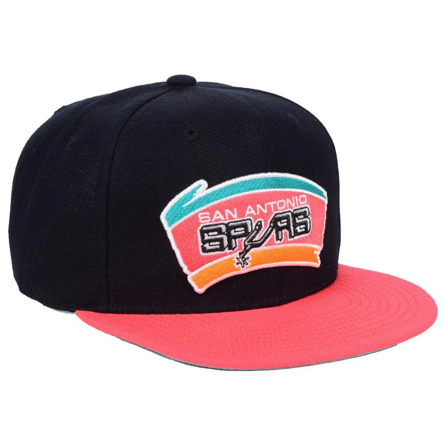 Men's San Antonio Spurs NBA Basic Core 2 Tone Black/Pink HWC Mitchell & Ness Snapback Hat