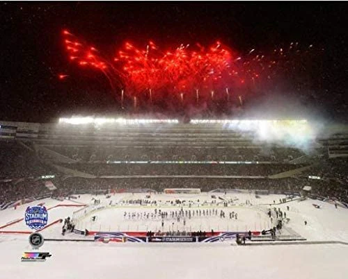 Chicago Blackhawks vs. Pittsburgh Penguins Soldier Field 2014 Stadium Series Photo (Size: 8
