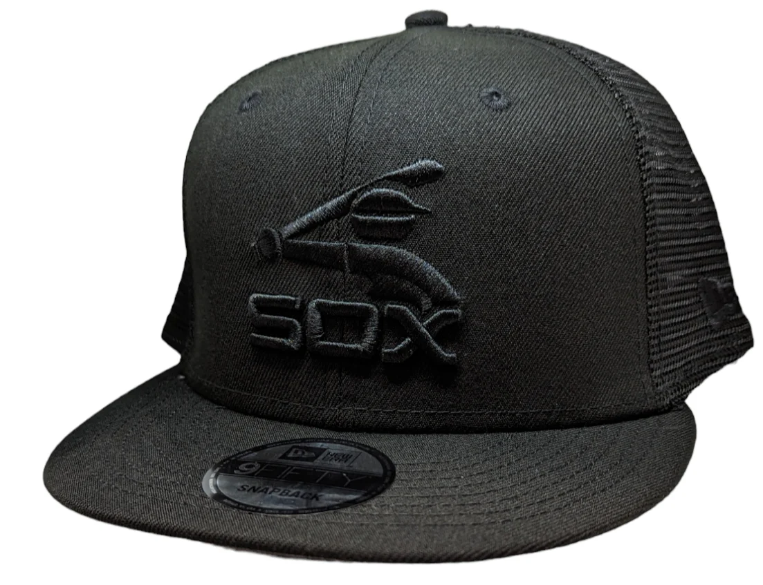 Chicago White Sox New Era Cooperstown Collection Tonal Black 9FIFTY Mesh Trucker Snapback Hat