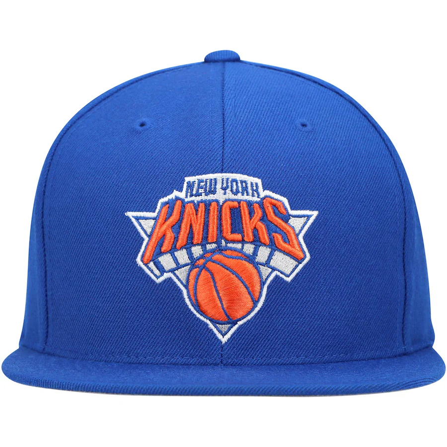 Men's New York Knicks Mitchell & Ness NBA Core Basic Snapback Hat