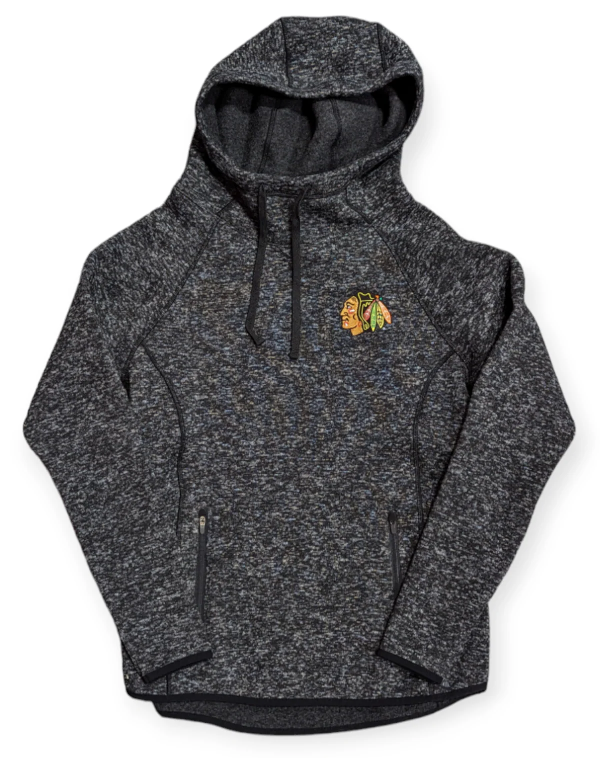 Women's Chicago Blackhawks Antigua Heathered Black Recruit Pullover Sweater