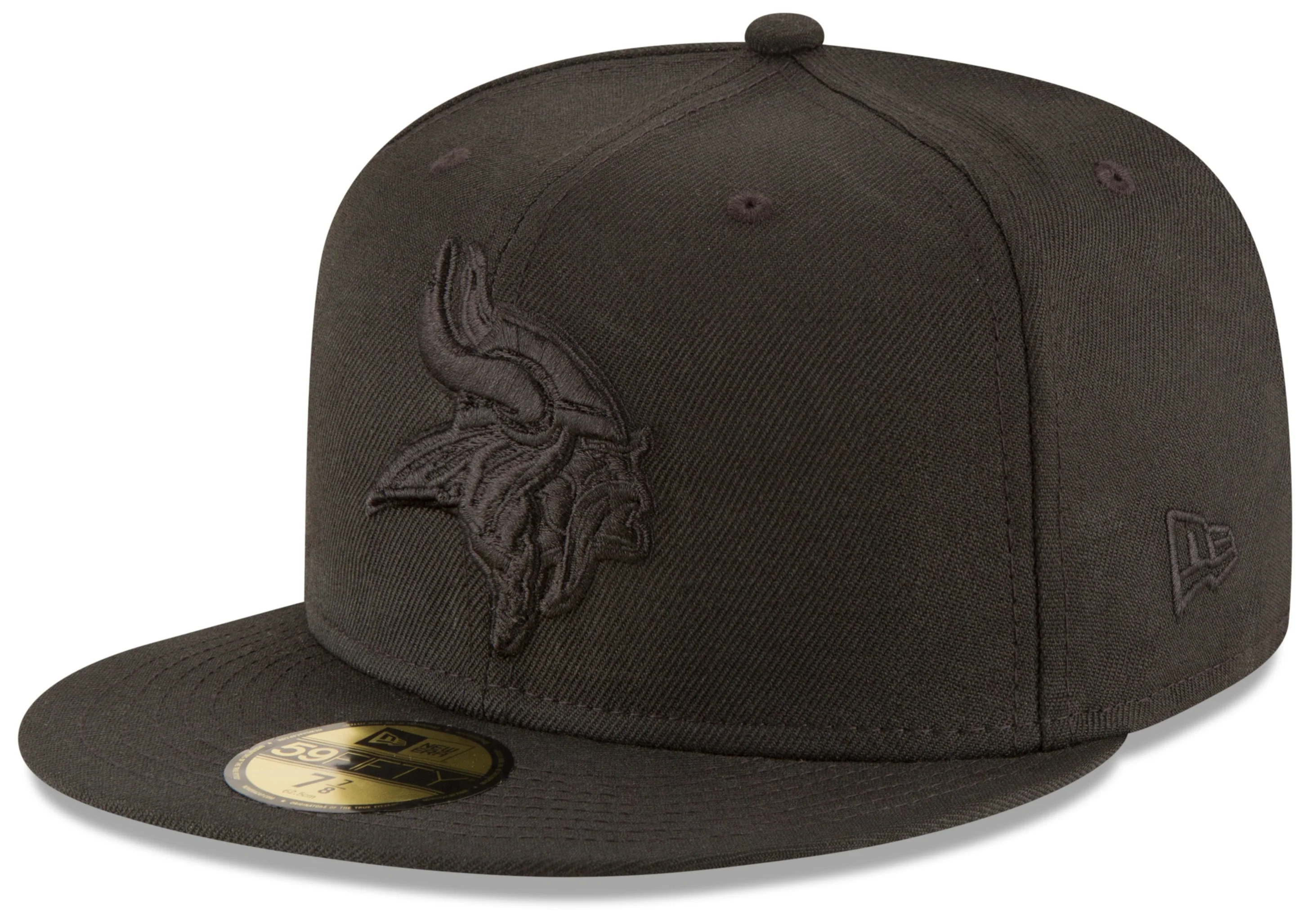 Minnesota Vikings Black on Black Basic 59FIFTY Fitted Hat